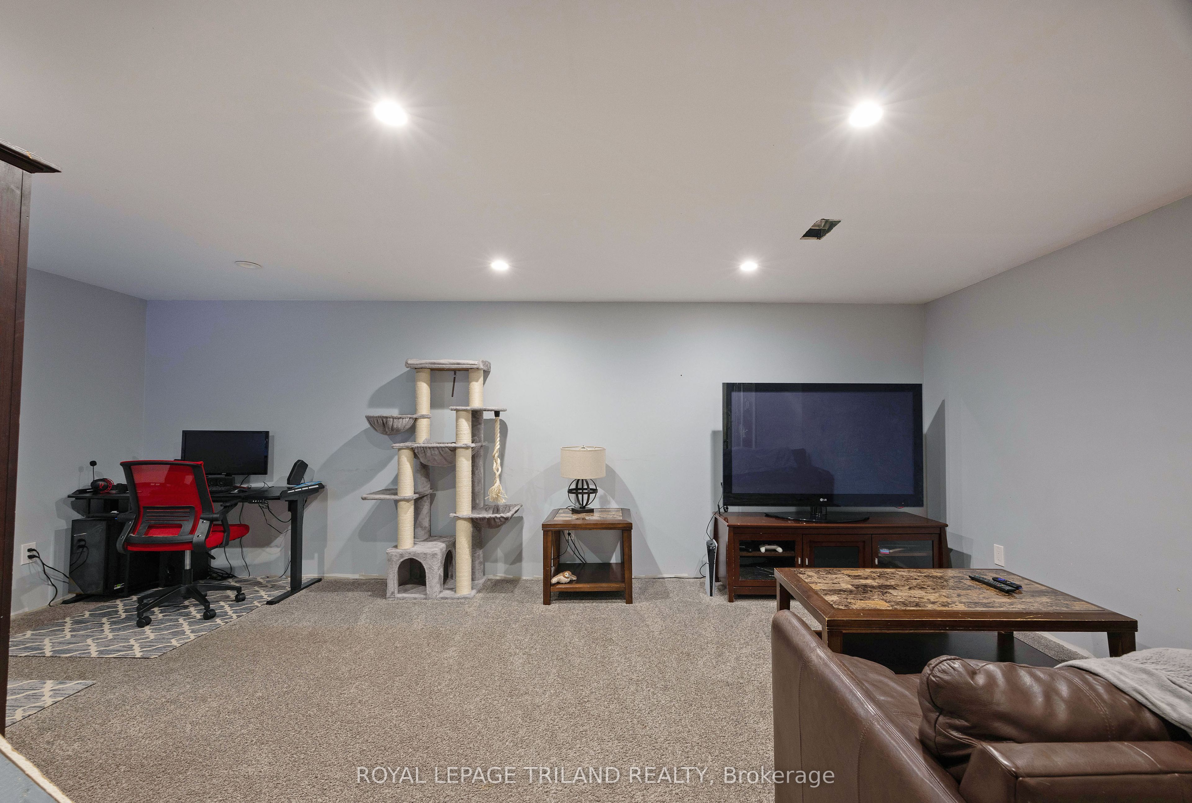 11114 Springwater Road Property Photo 17