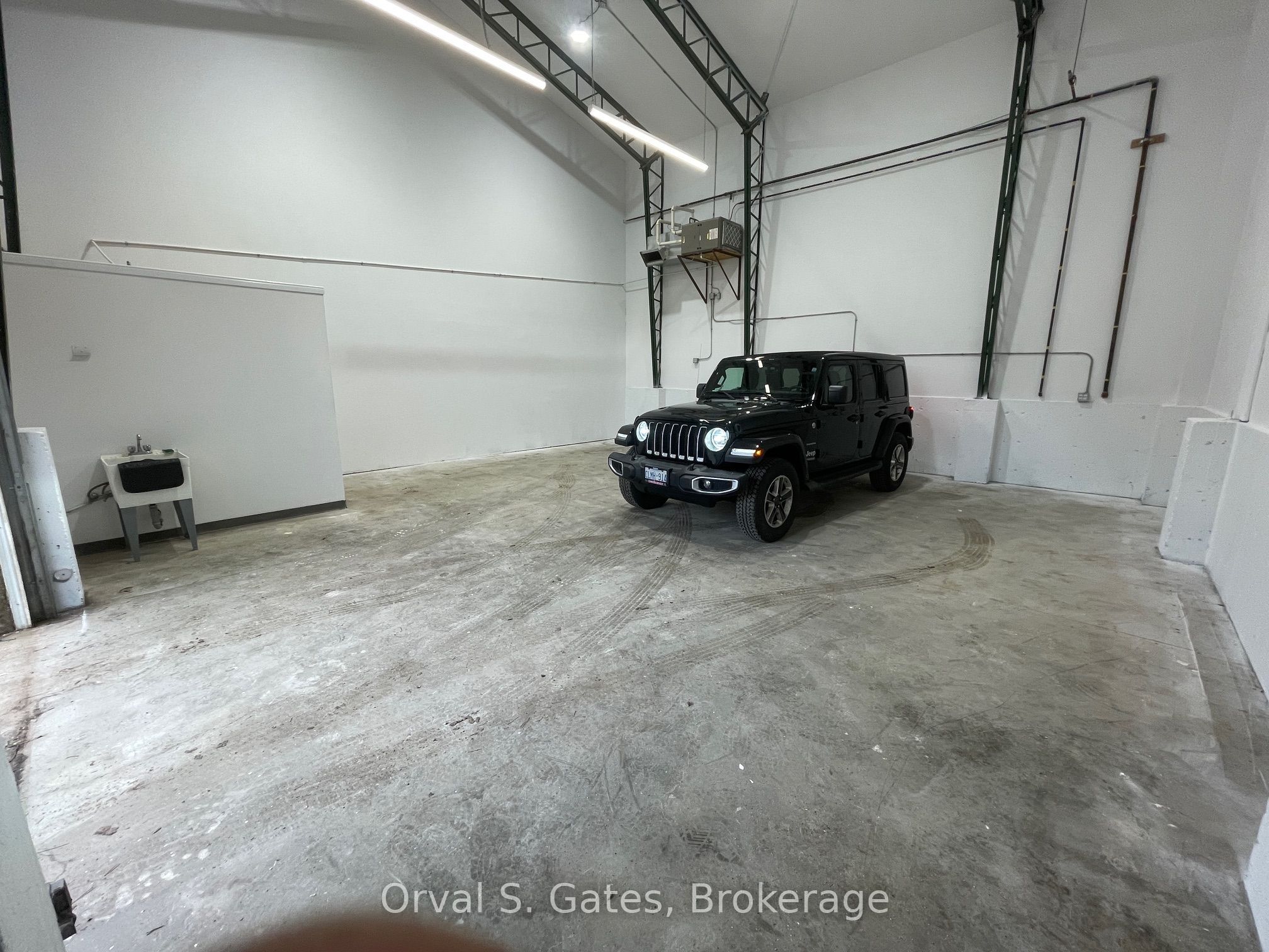32 Wells Street Property Photo 5