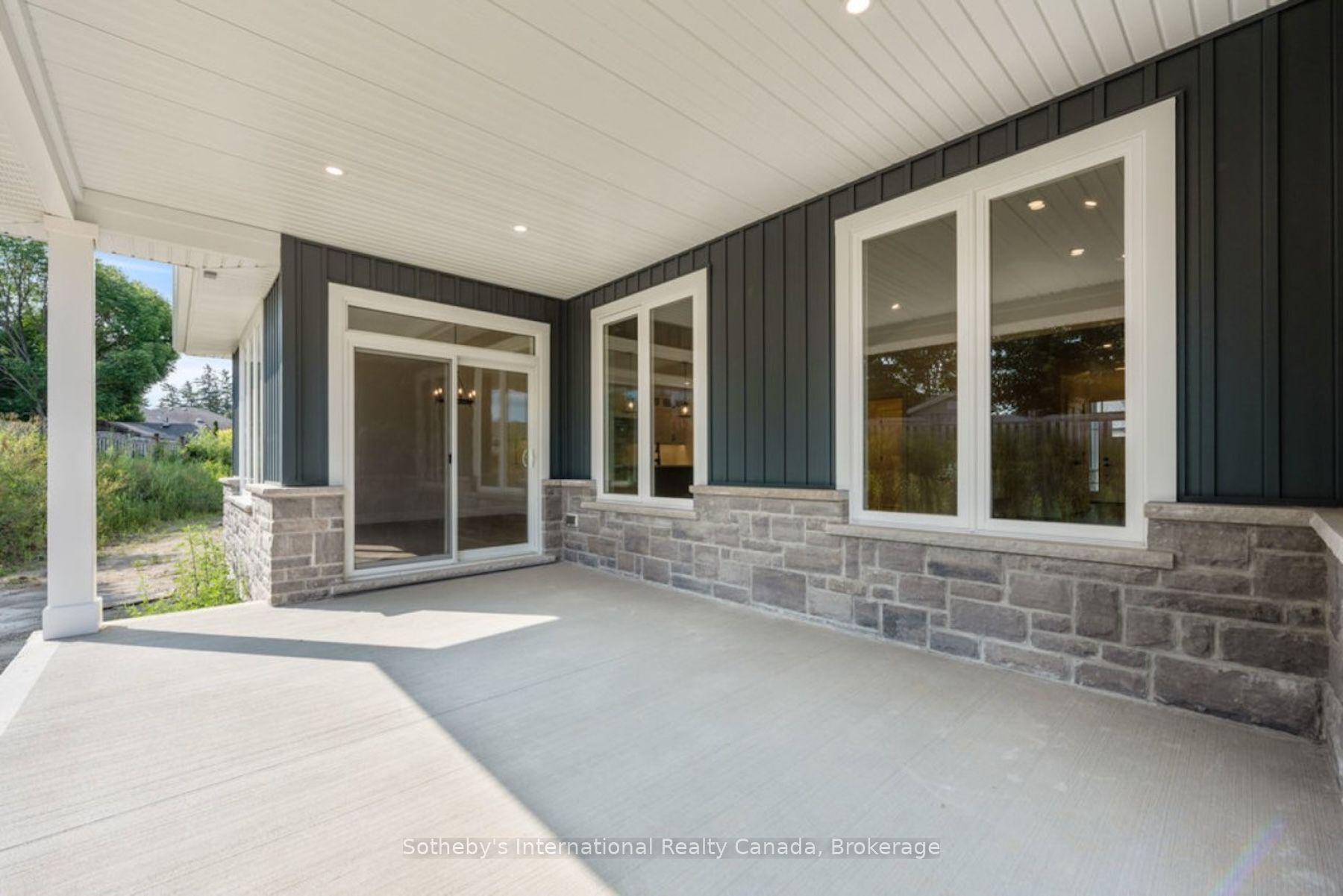 77 Cedar Street Property Photo 11