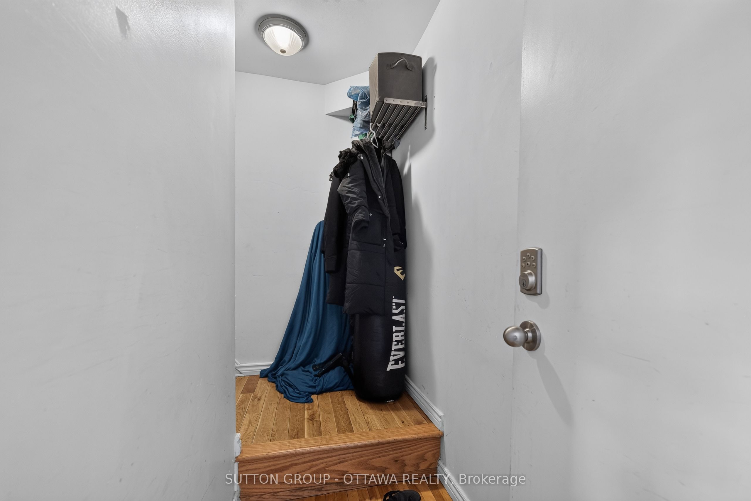 438 Lewis Street Property Photo 19