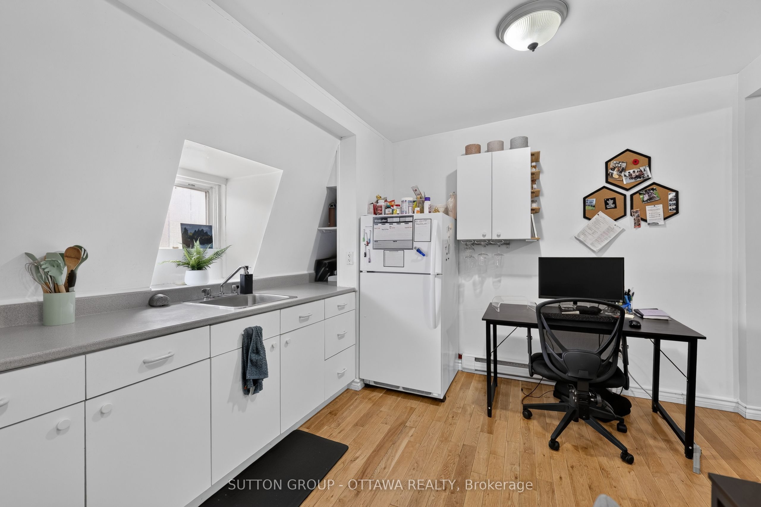438 Lewis Street Property Photo 23