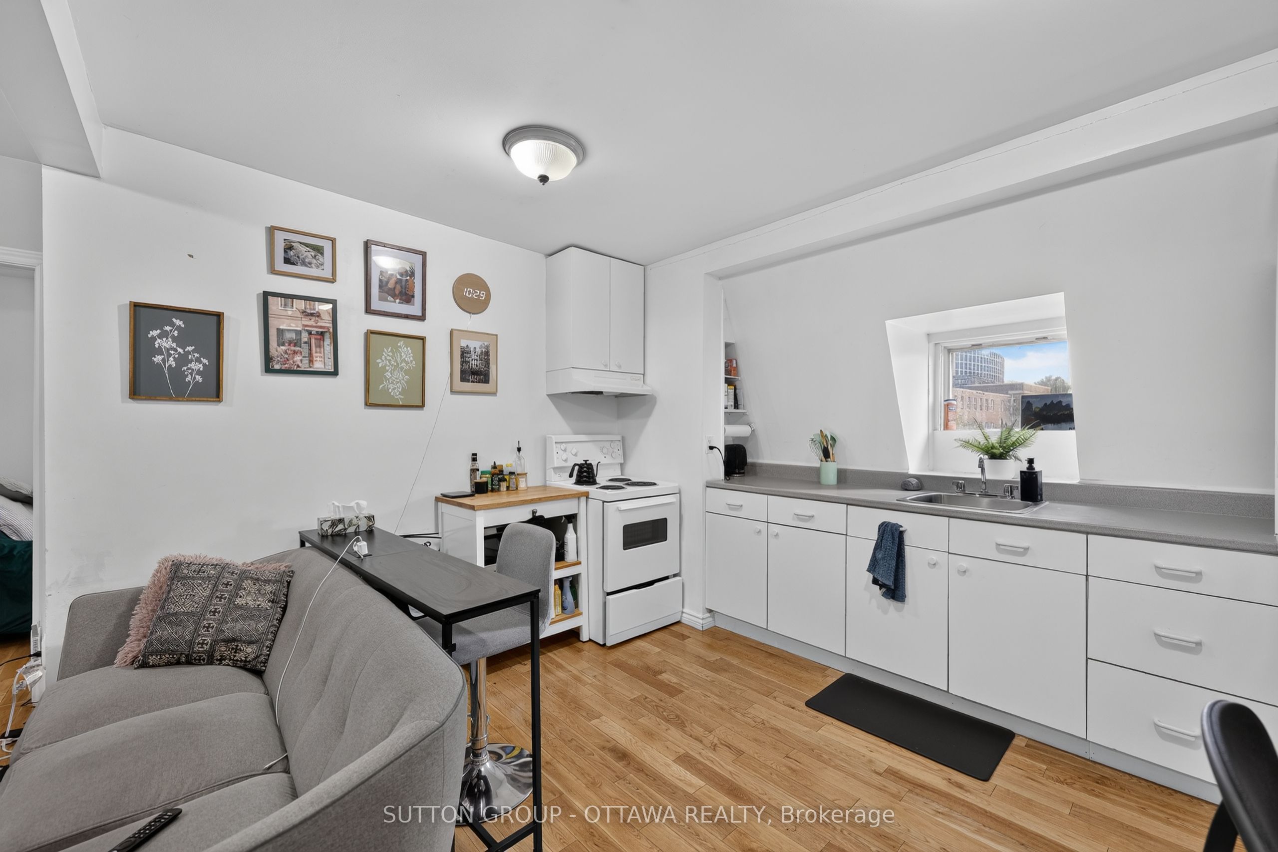 438 Lewis Street Property Photo 24