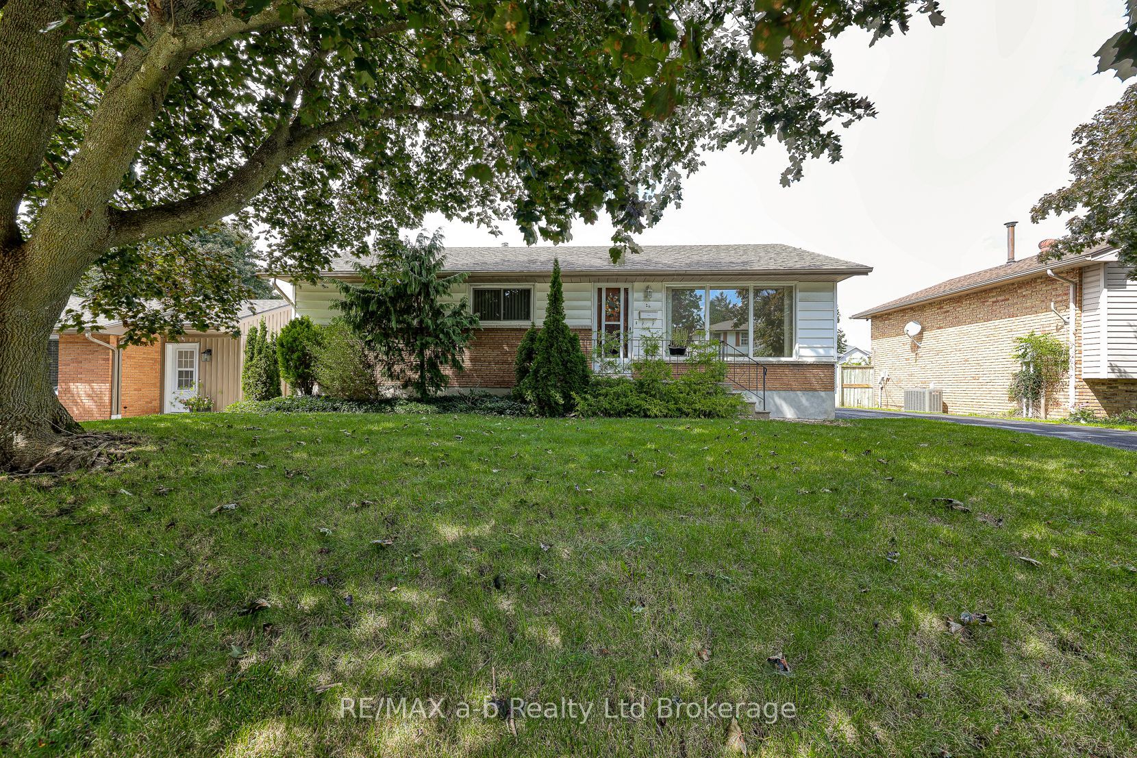 26 Glenn Avenue Property Photo 2