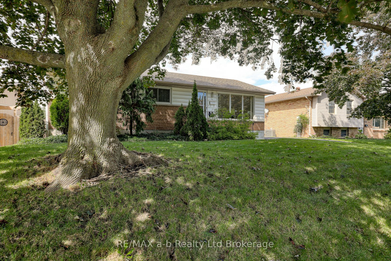 26 Glenn Avenue Property Photo 3