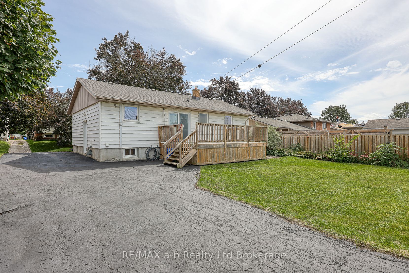 26 Glenn Avenue Property Photo 8