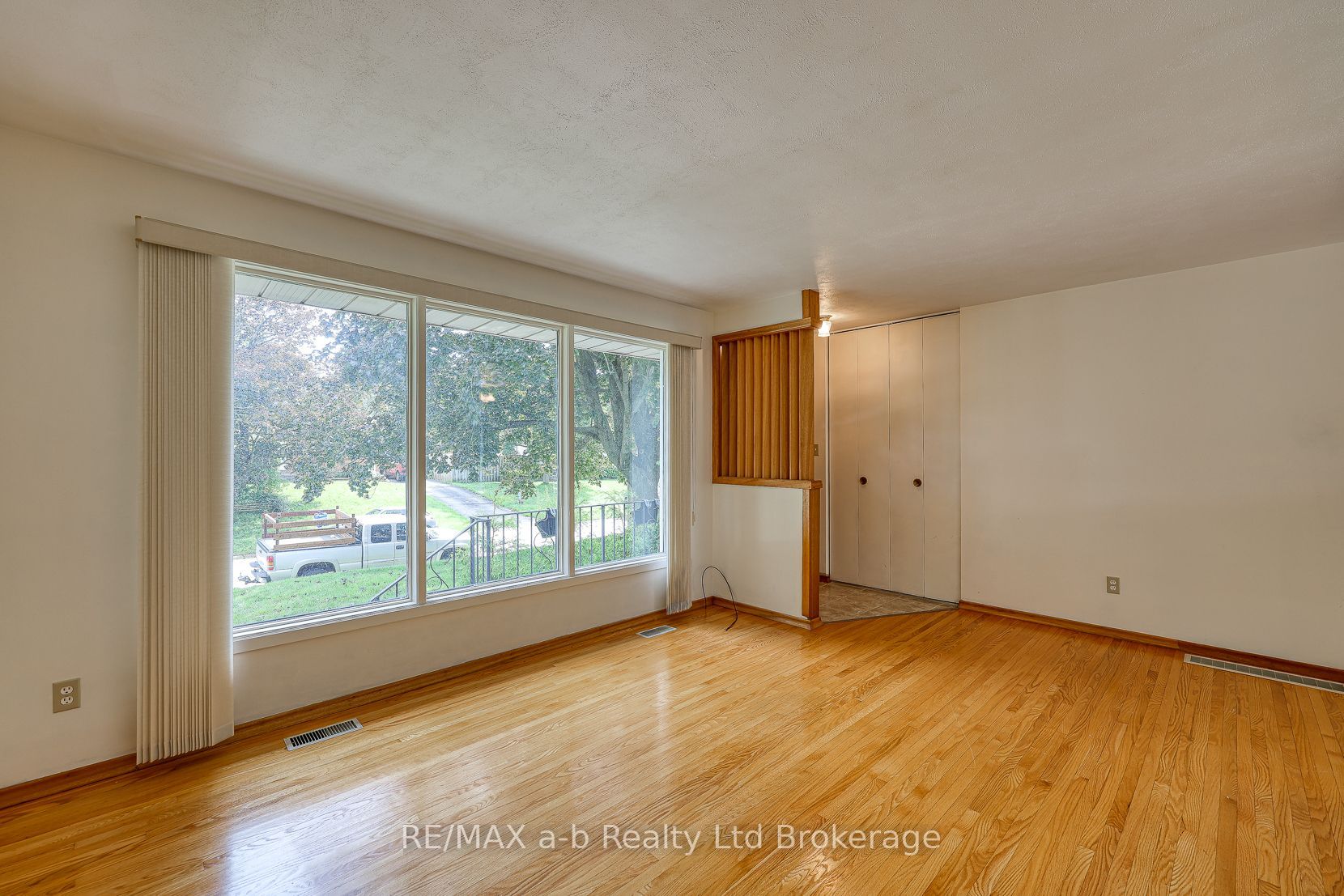 26 Glenn Avenue Property Photo 17