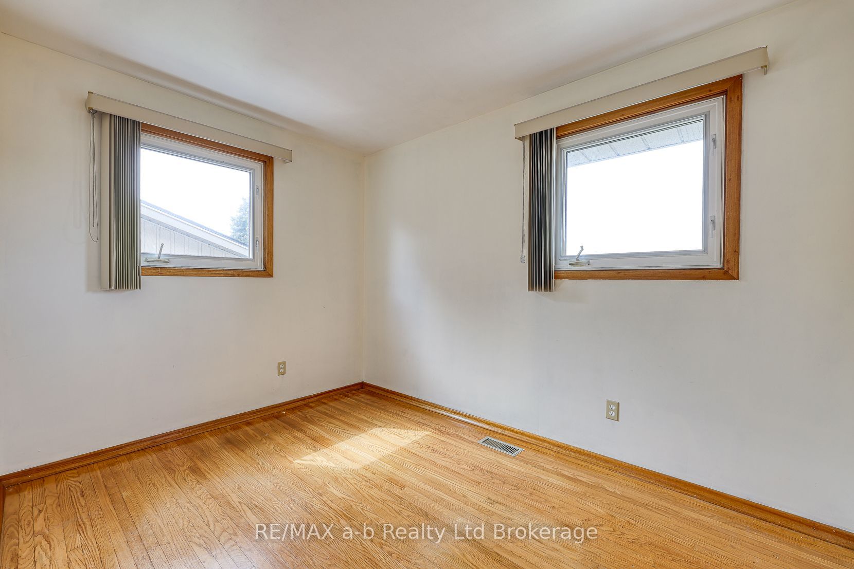26 Glenn Avenue Property Photo 25