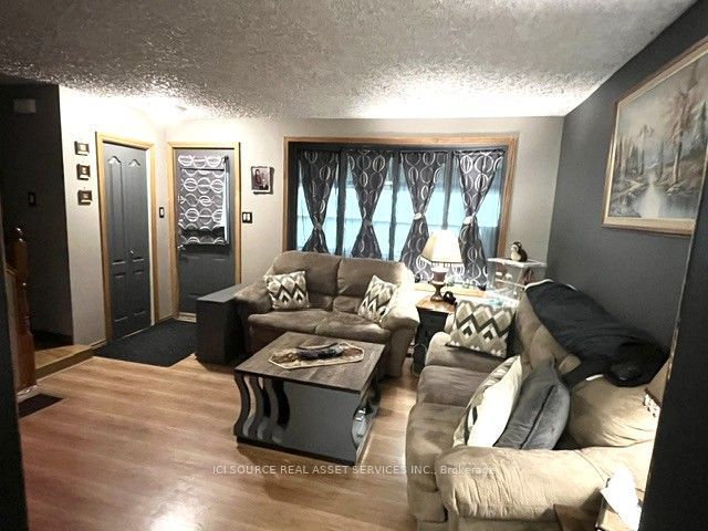 31 Church Street Property Photo 6