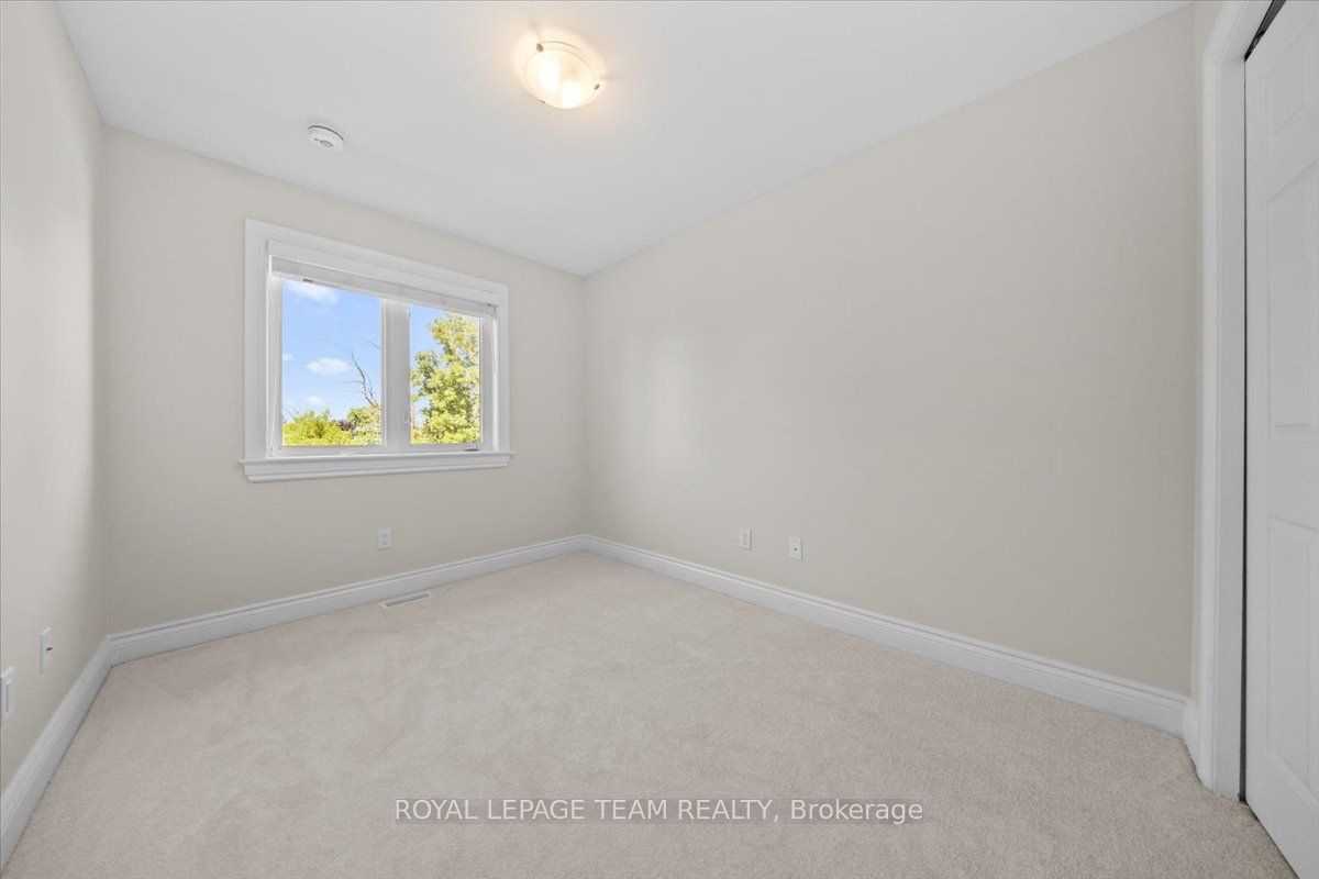 227 Bert Hall Street Property Photo 32