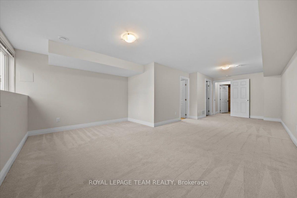 227 Bert Hall Street Property Photo 39