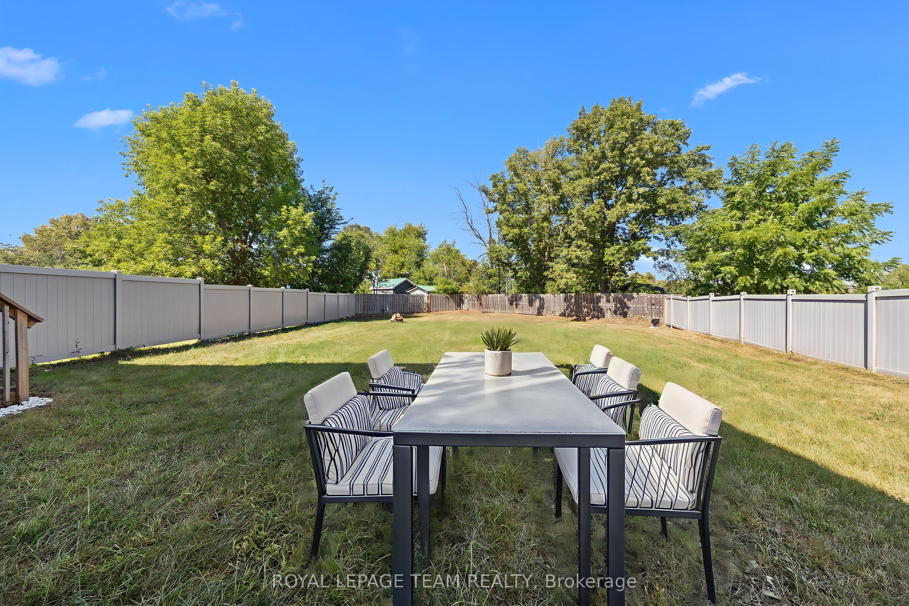227 Bert Hall Street Property Photo 44