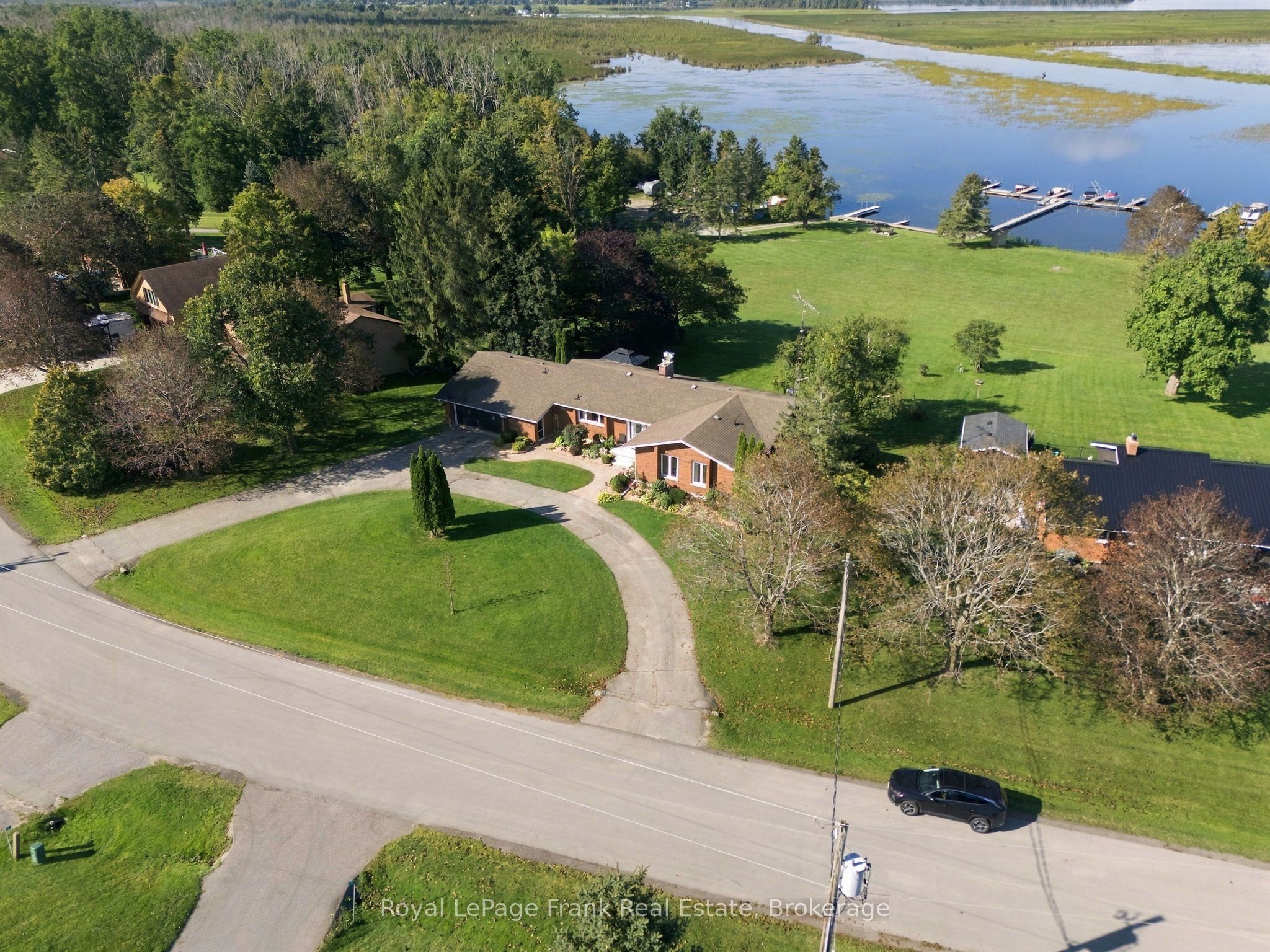 61 Bluewater Avenue Property Photo 4
