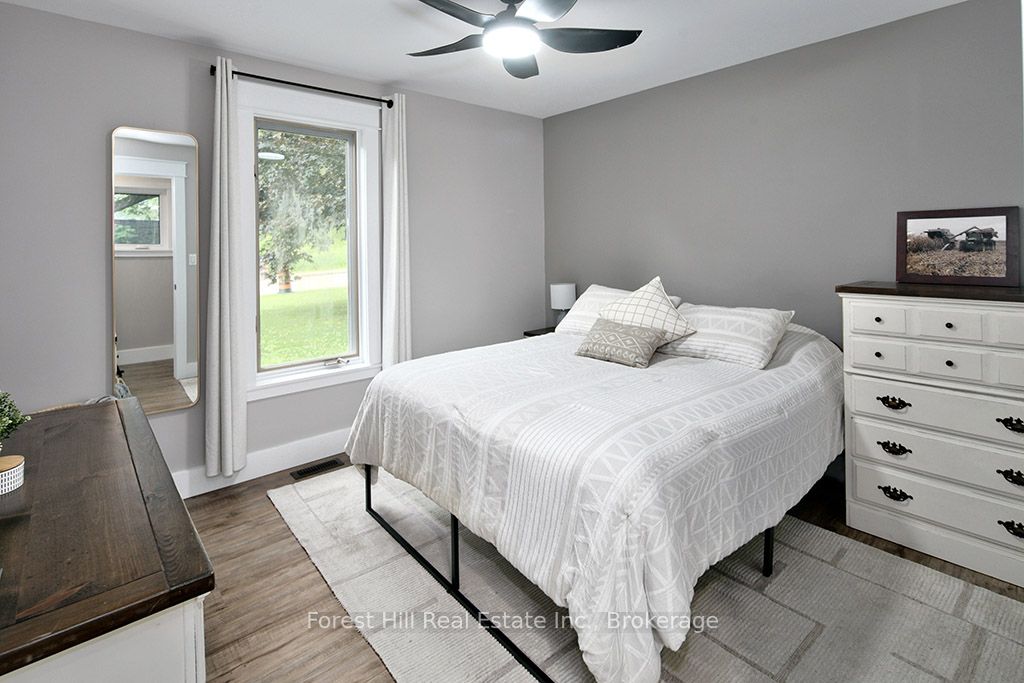 350 Main Street Property Photo 17