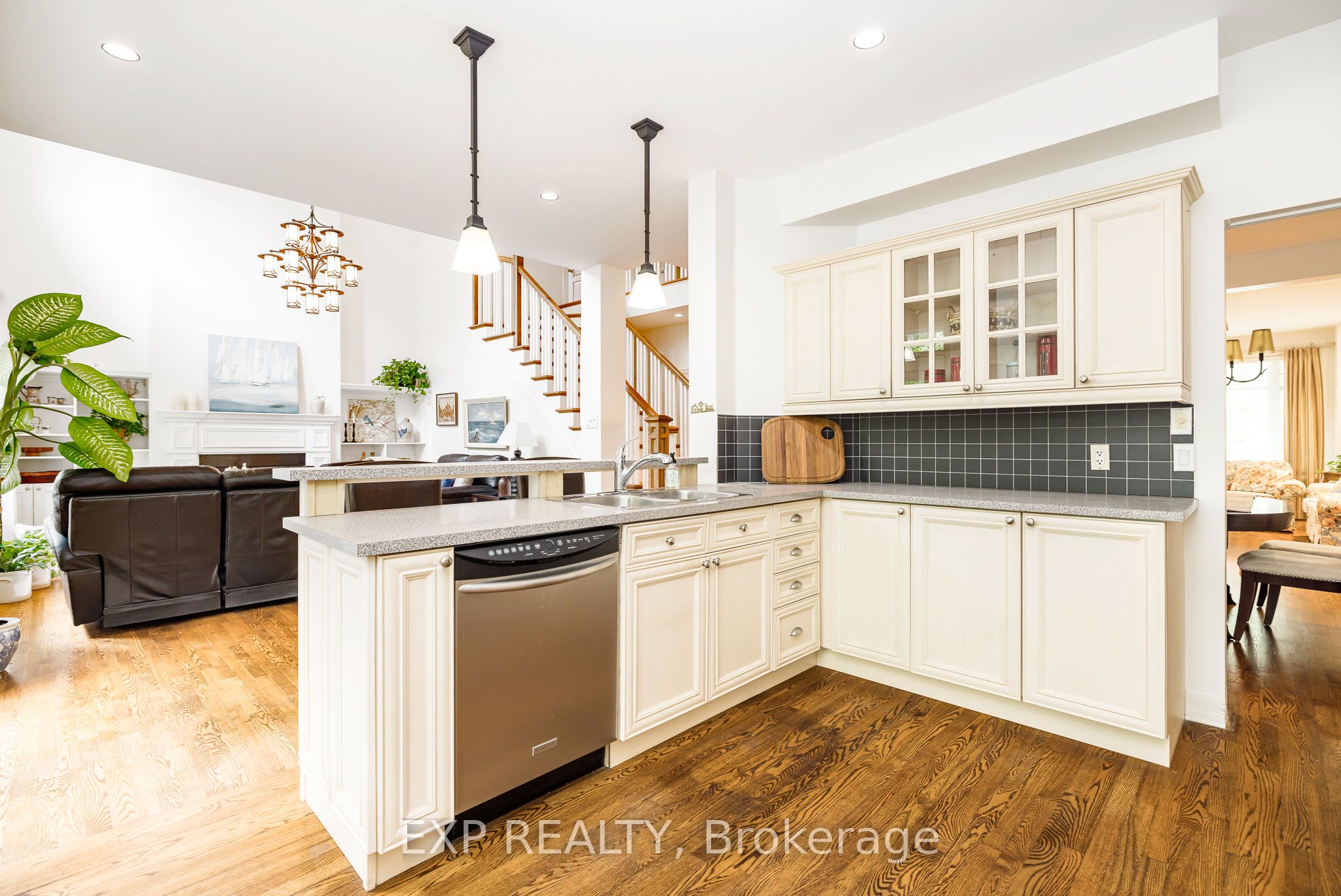 36 Oakbriar Crescent Property Photo 9