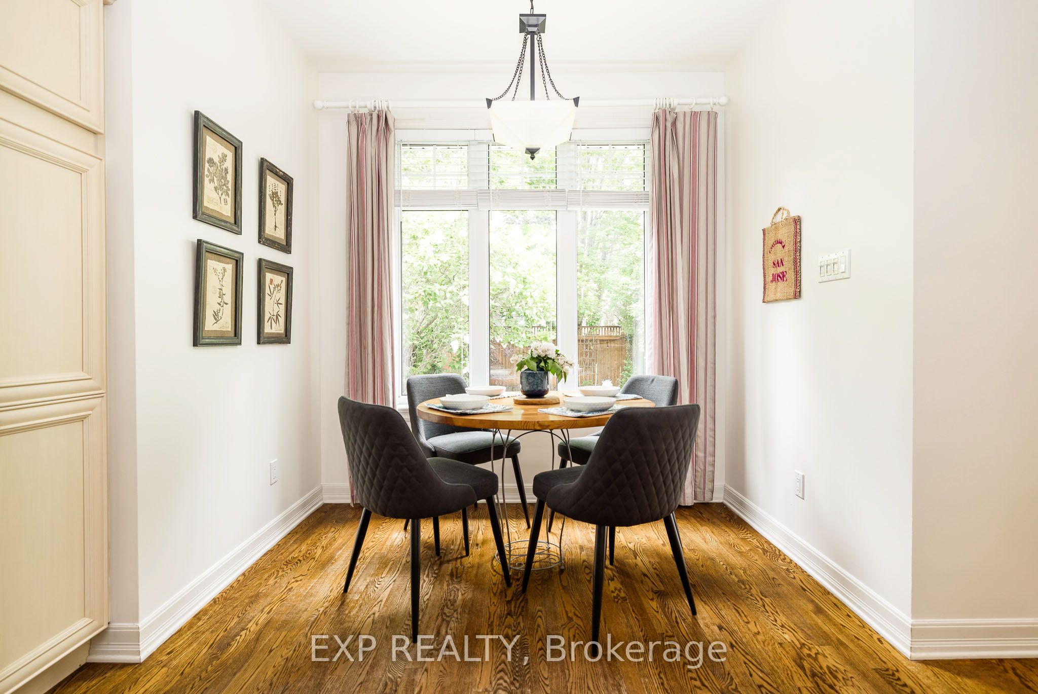 36 Oakbriar Crescent Property Photo 10