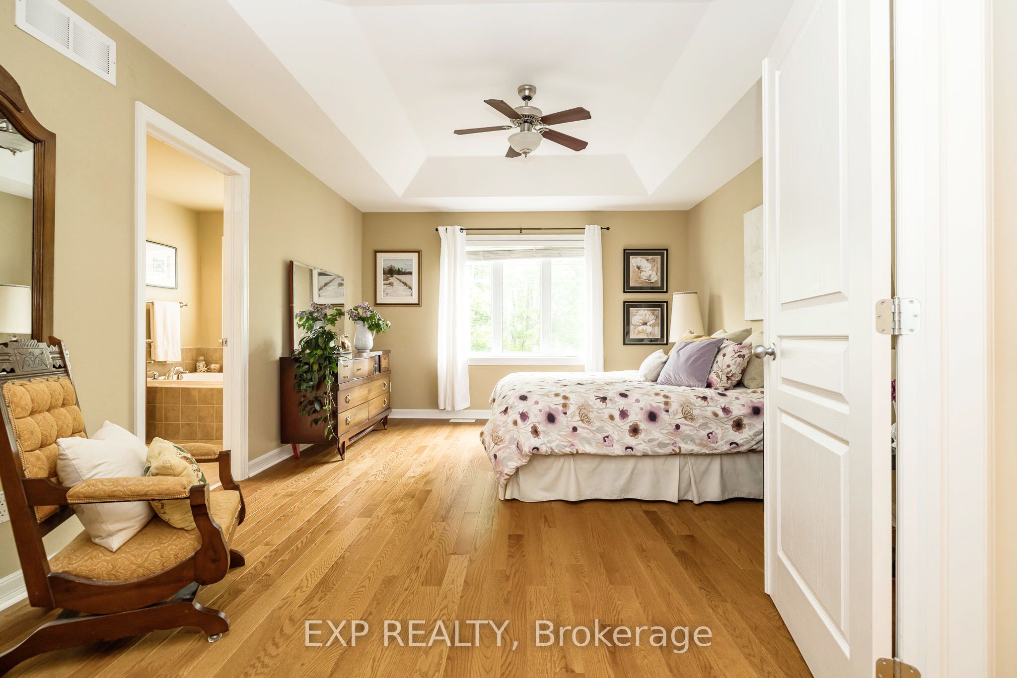 36 Oakbriar Crescent Property Photo 16