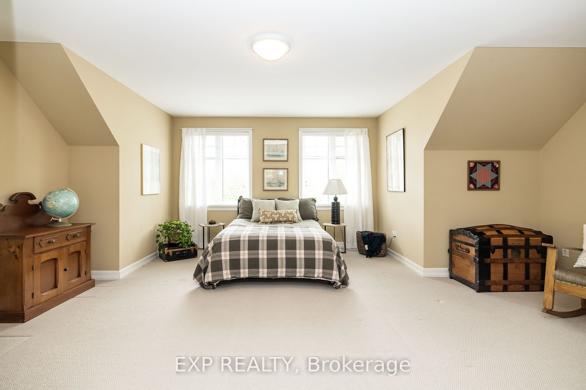 36 Oakbriar Crescent Property Photo 23