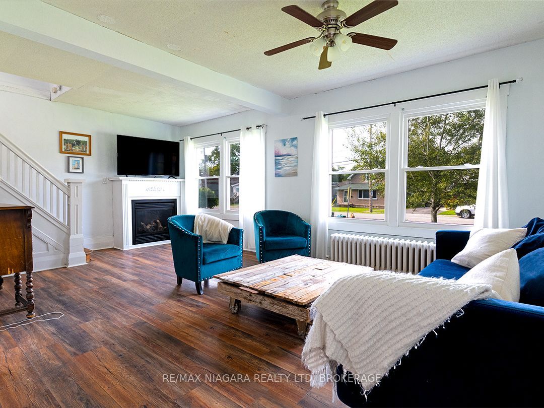 129 Forest Avenue Property Photo 6