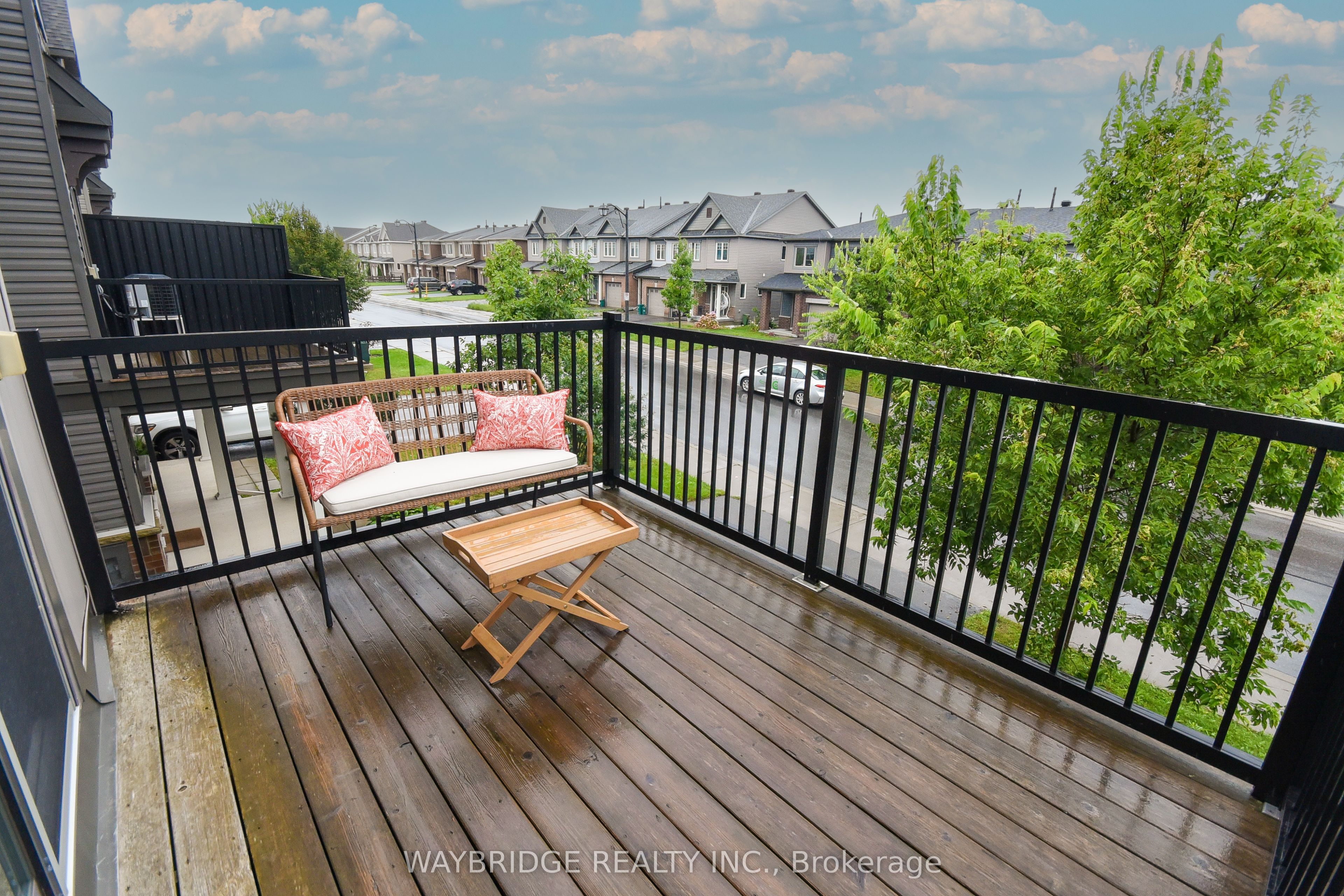 873 Kilbirnie Drive Property Photo 12