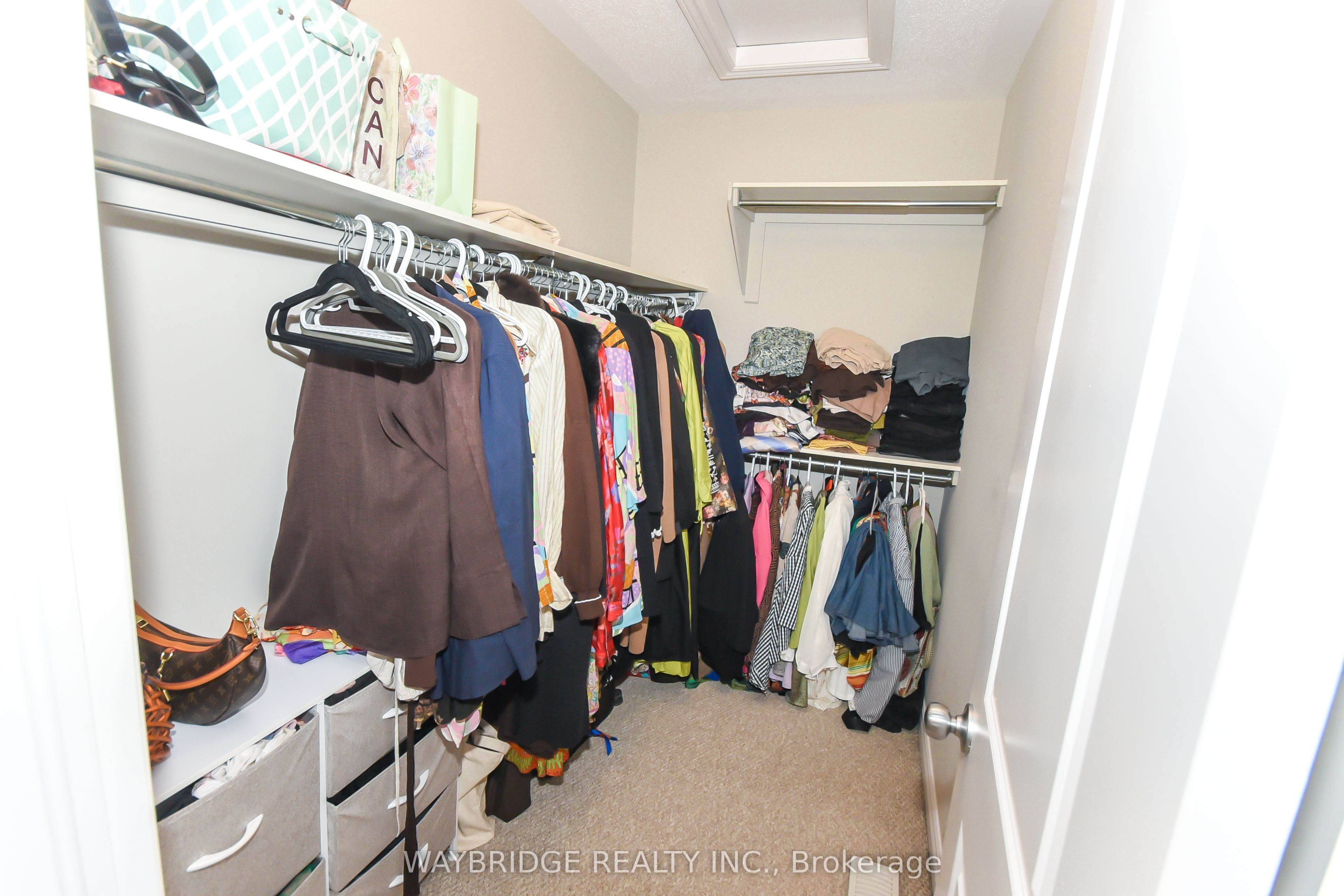 873 Kilbirnie Drive Property Photo 15