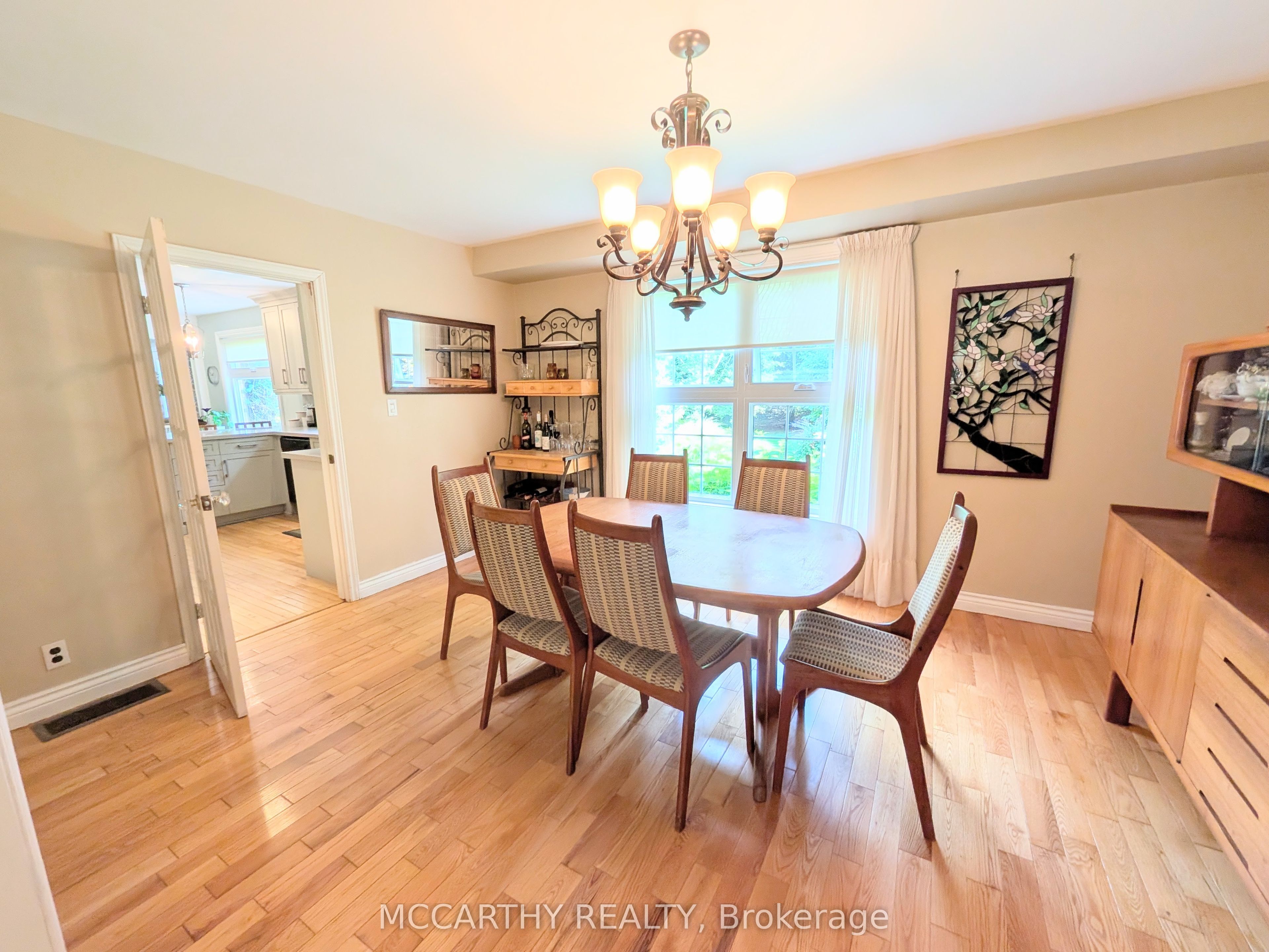 11 Lynda Avenue Property Photo 11