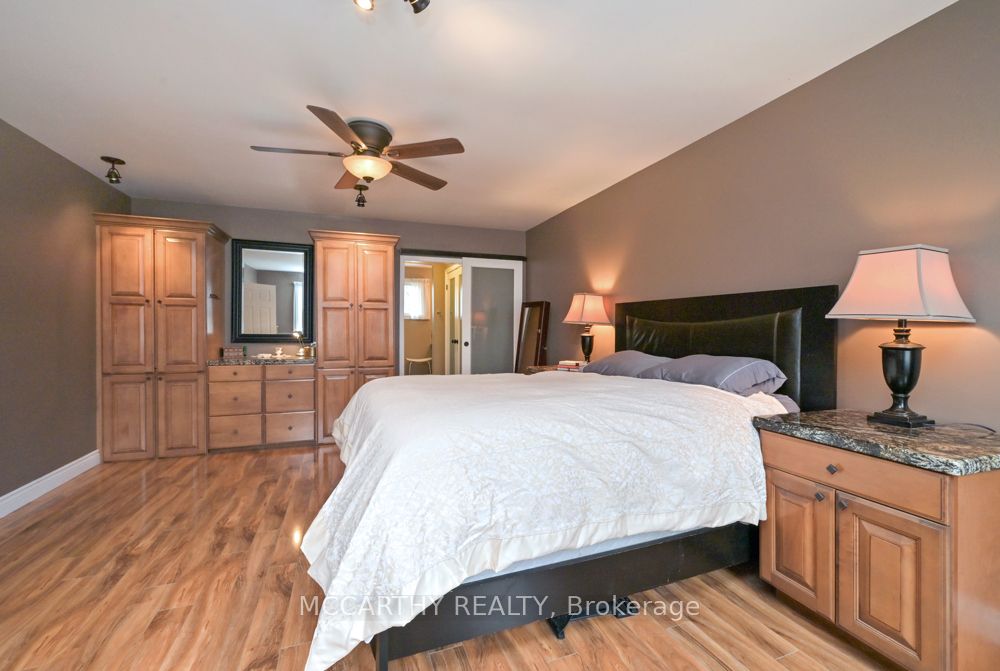 11 Lynda Avenue Property Photo 22