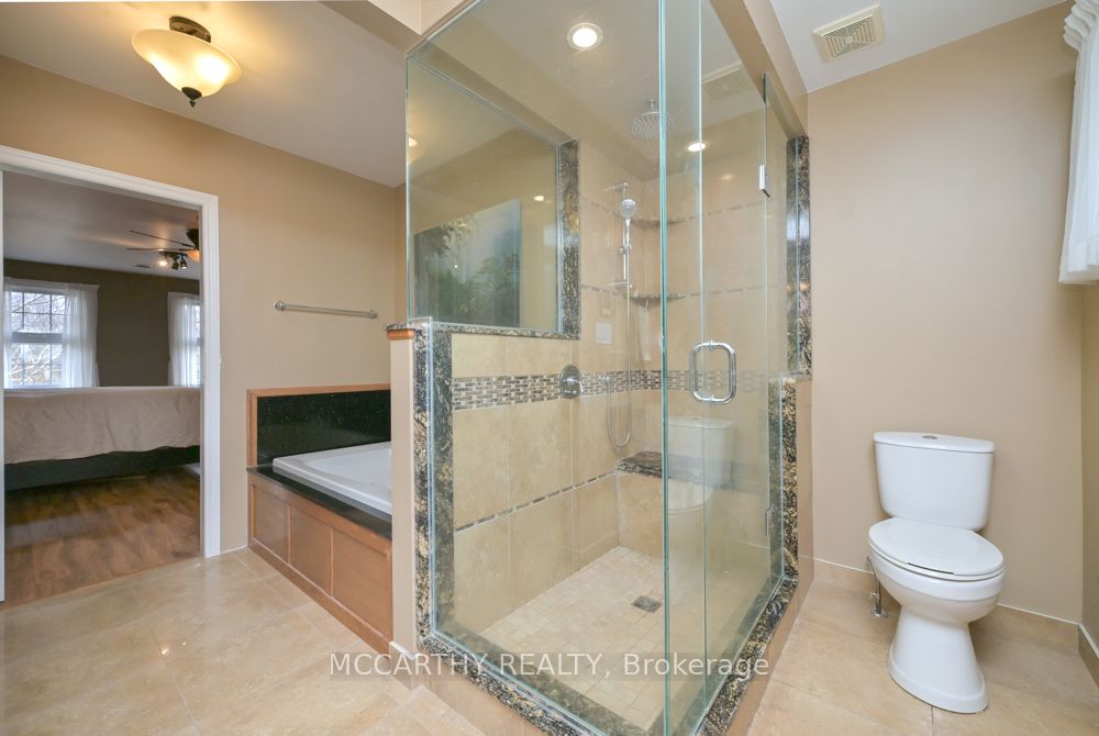 11 Lynda Avenue Property Photo 25