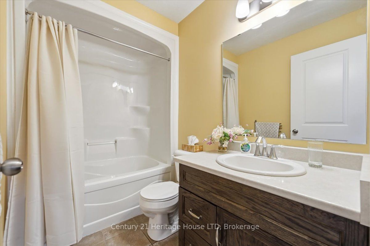 97 Abbott Place Property Photo 25