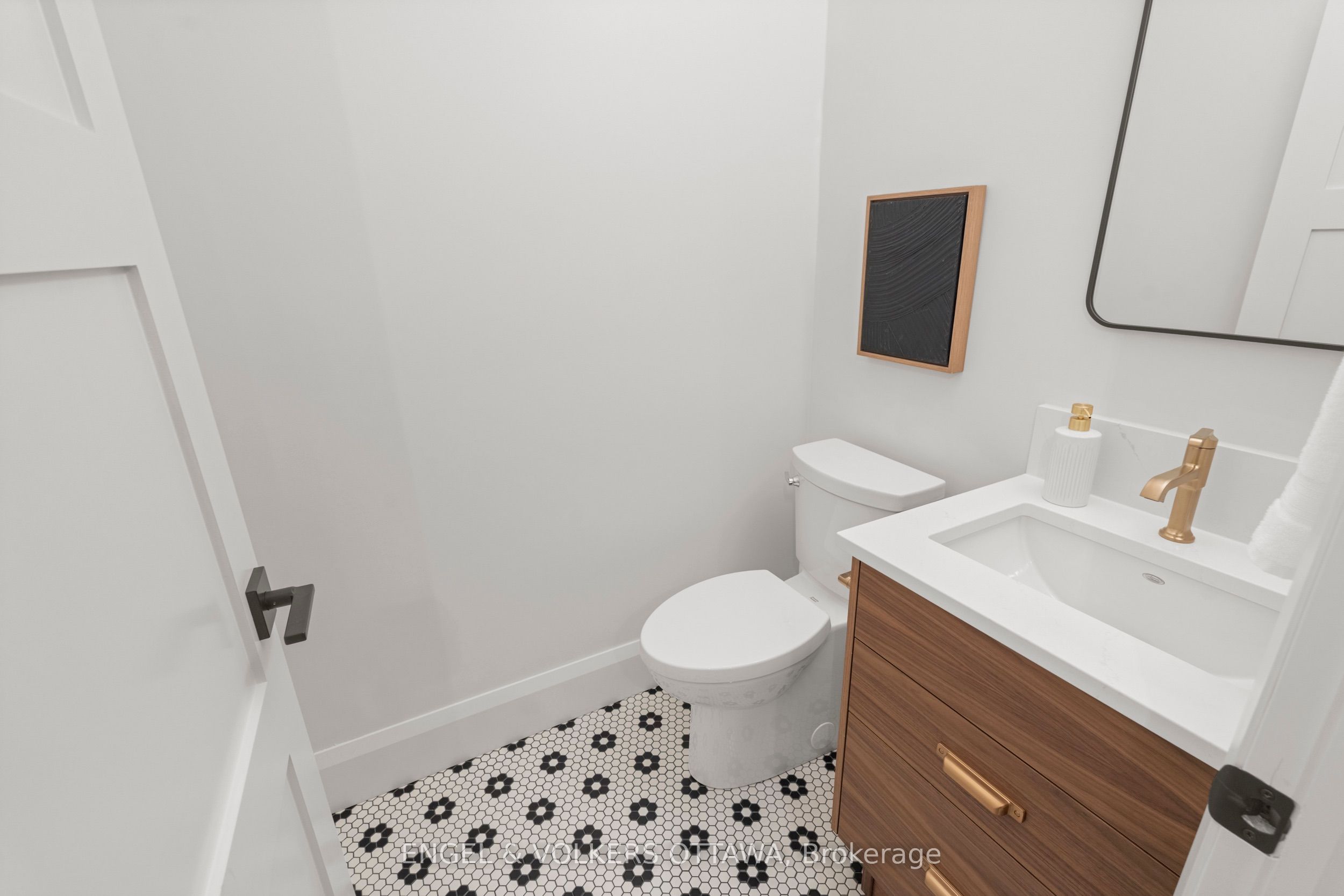 71 Thomas Street Property Photo 35