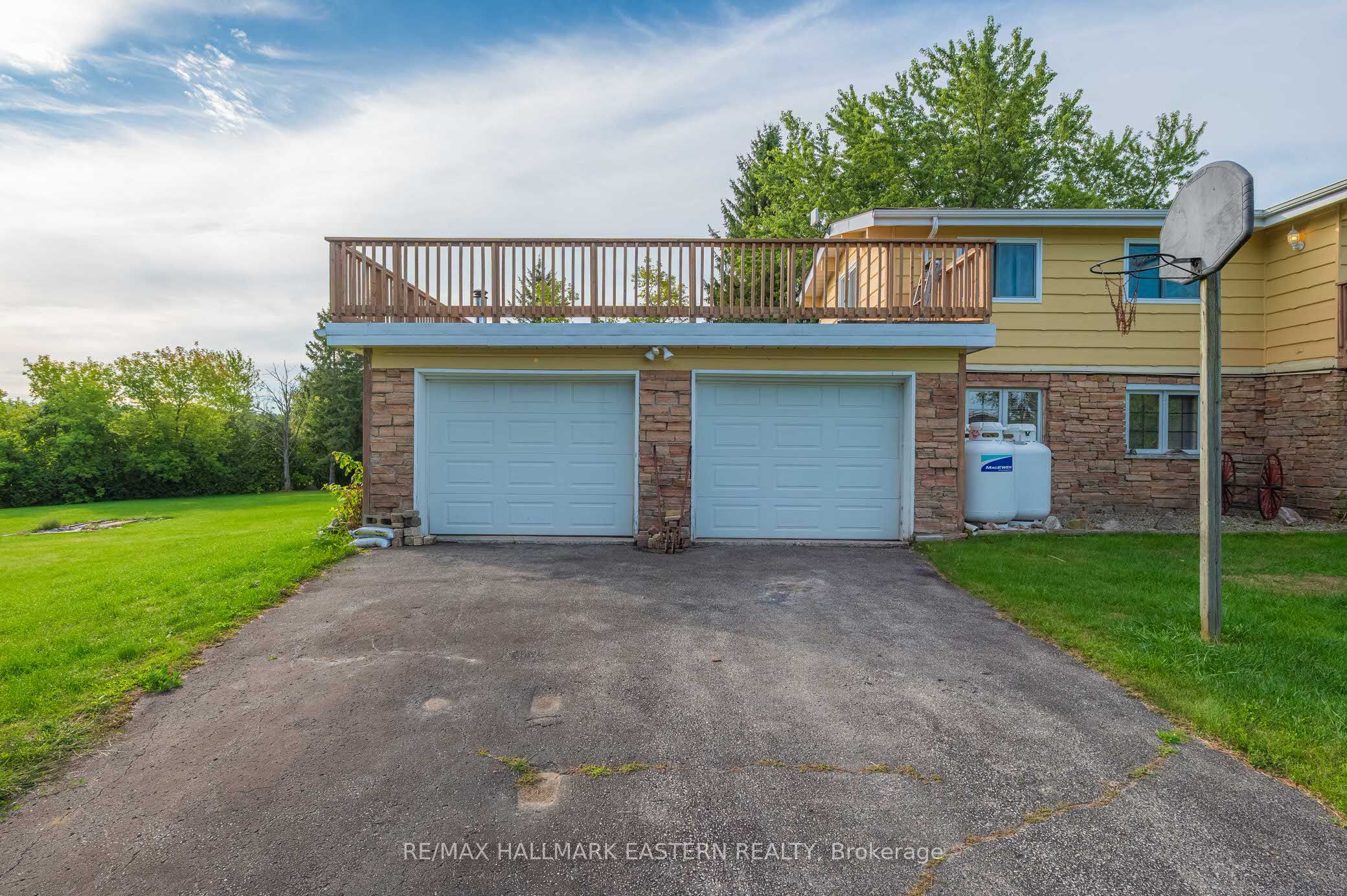 137 Grandview Drive Property Photo 3