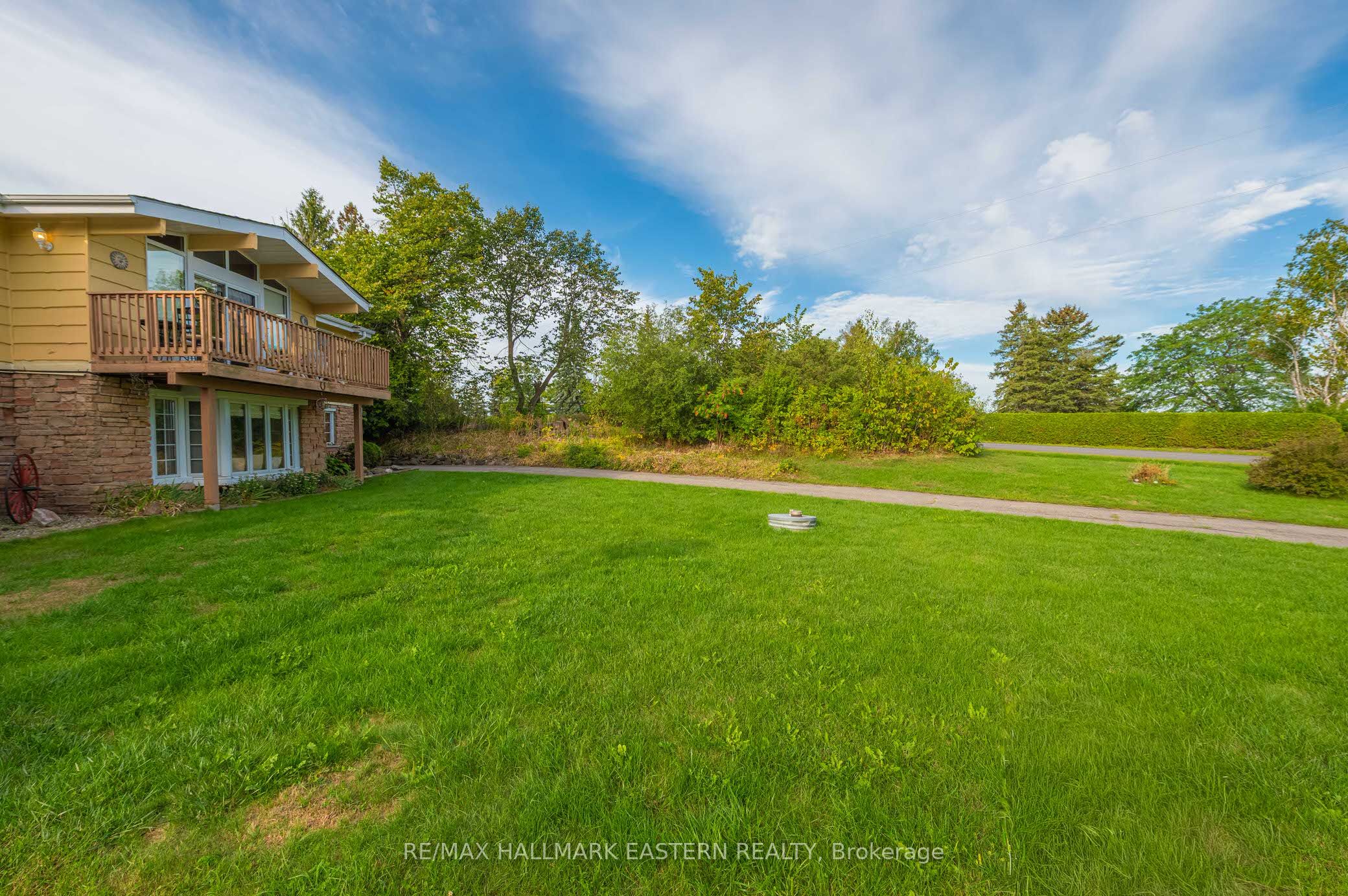 137 Grandview Drive Property Photo 4
