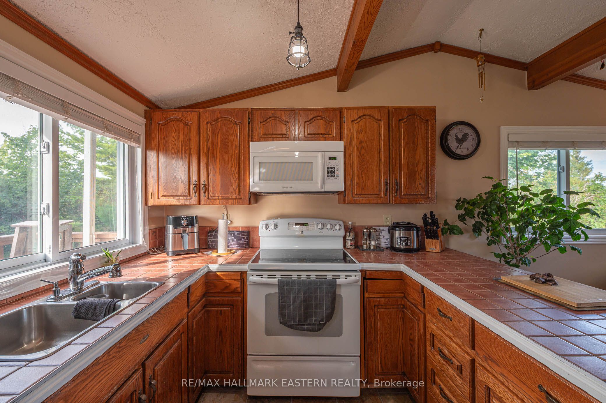 137 Grandview Drive Property Photo 21