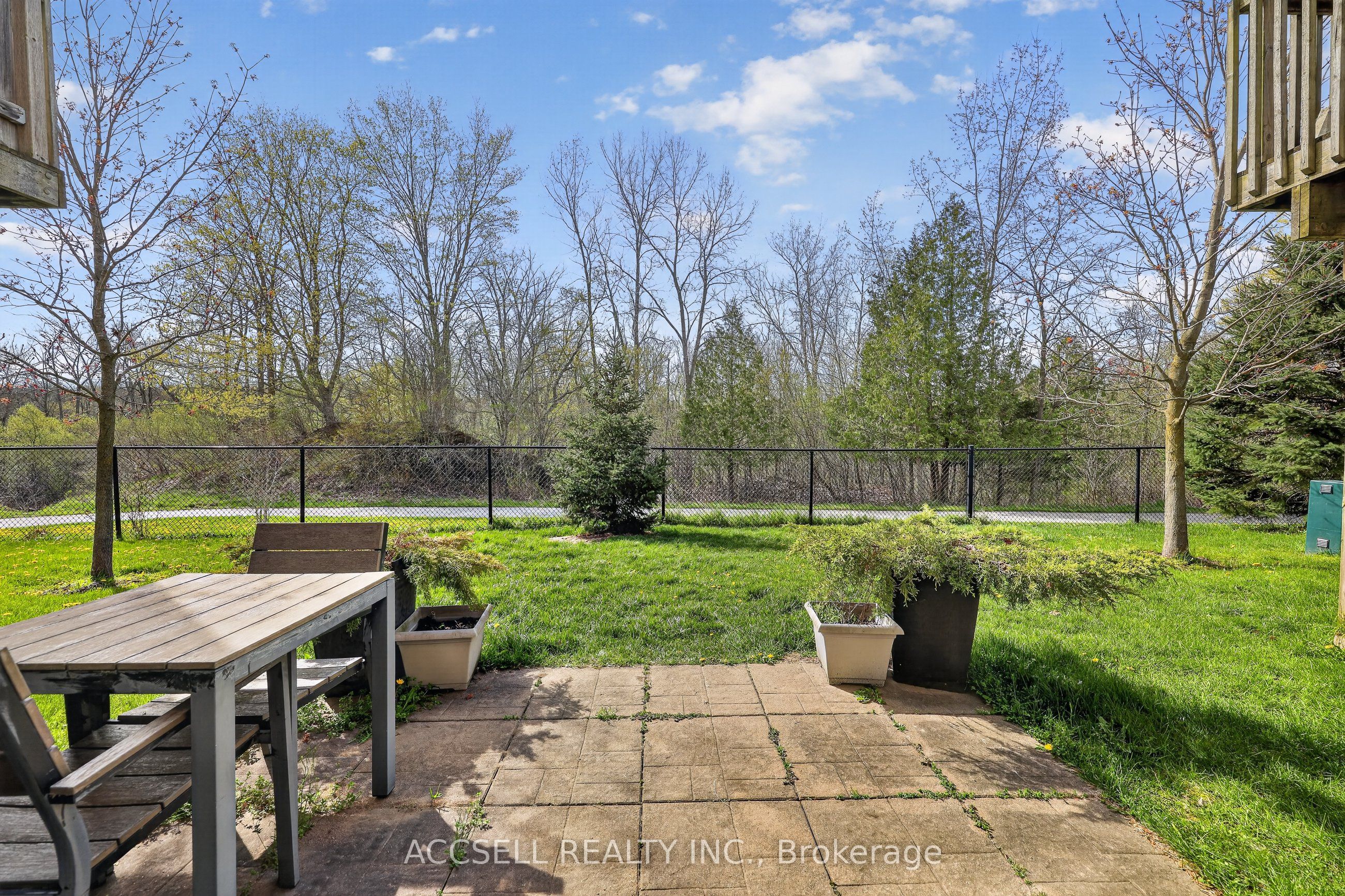 765 Killarney Road 51 Property Photo 6