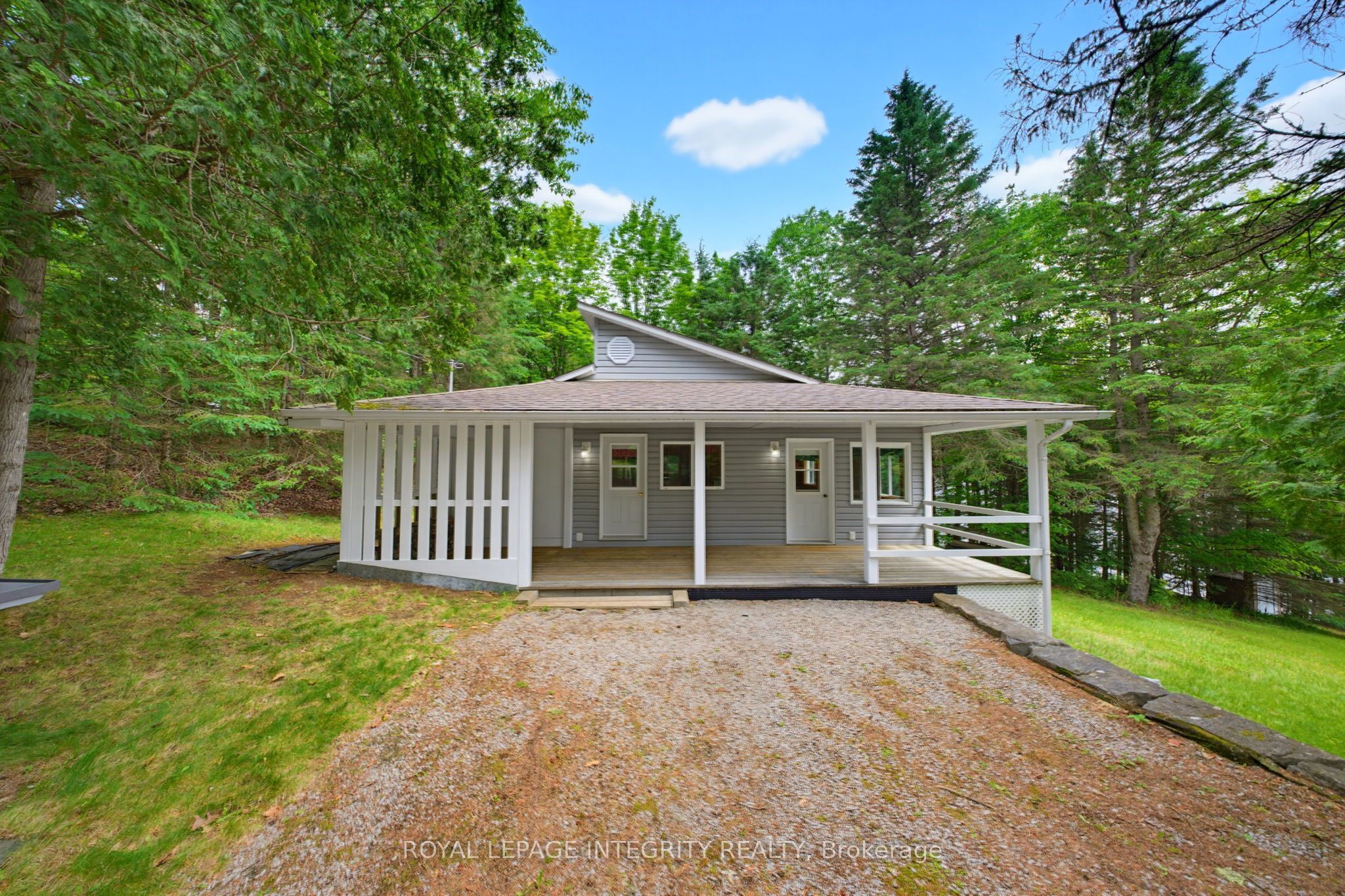 534 School House Lane Property Photo 1