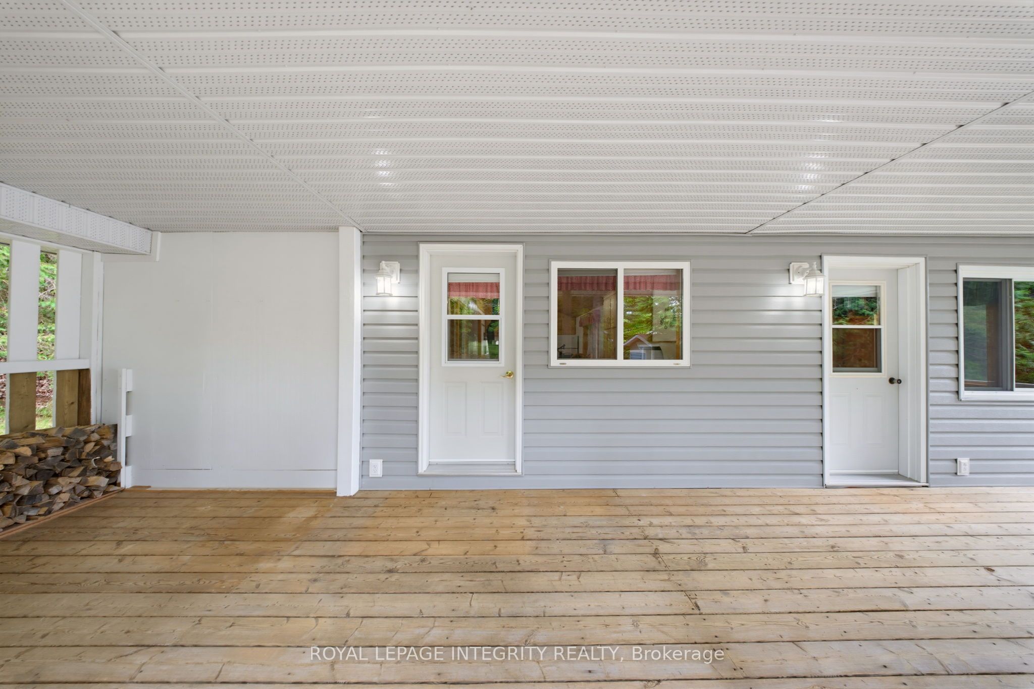 534 School House Lane Property Photo 5