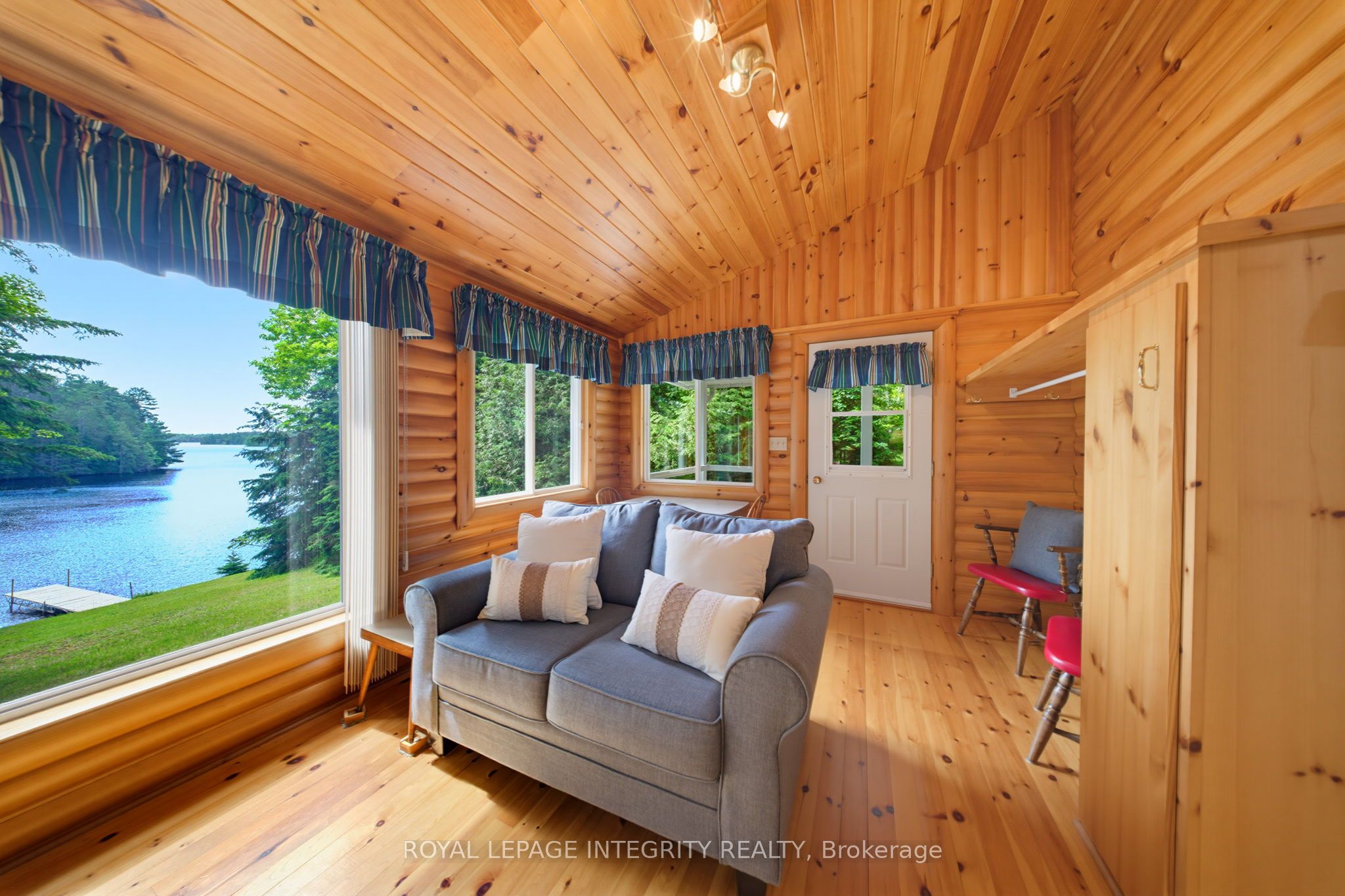 534 School House Lane Property Photo 14