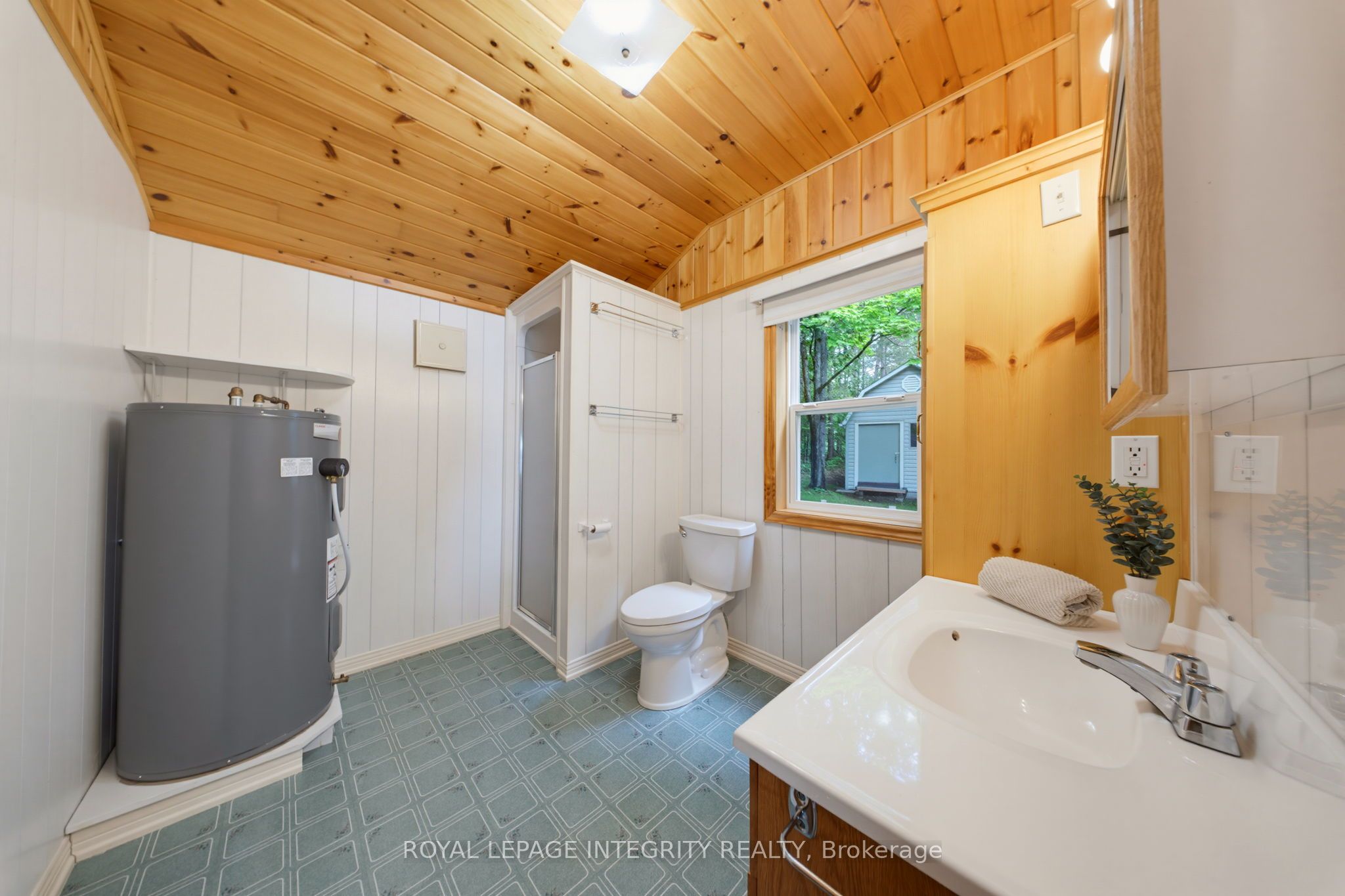 534 School House Lane Property Photo 30