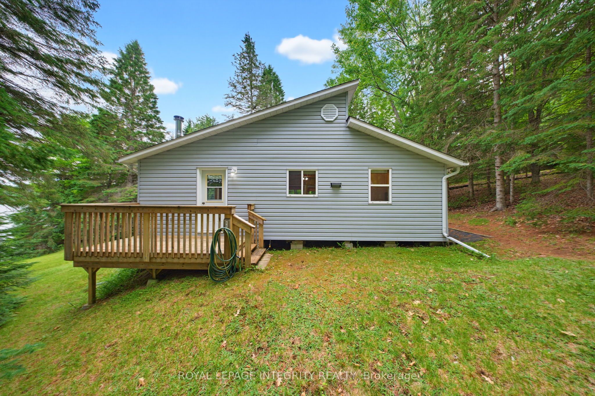 534 School House Lane Property Photo 32