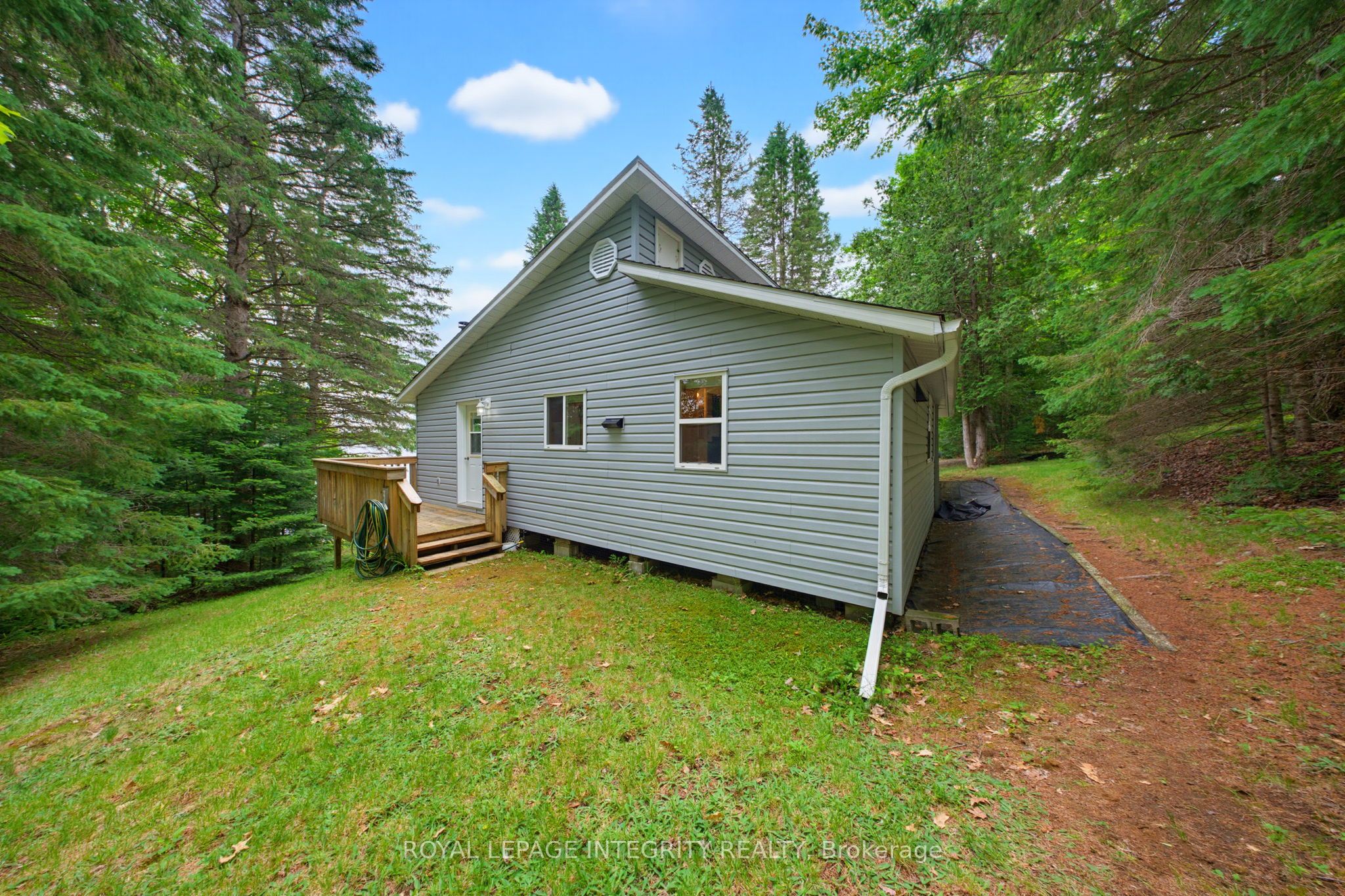 534 School House Lane Property Photo 33