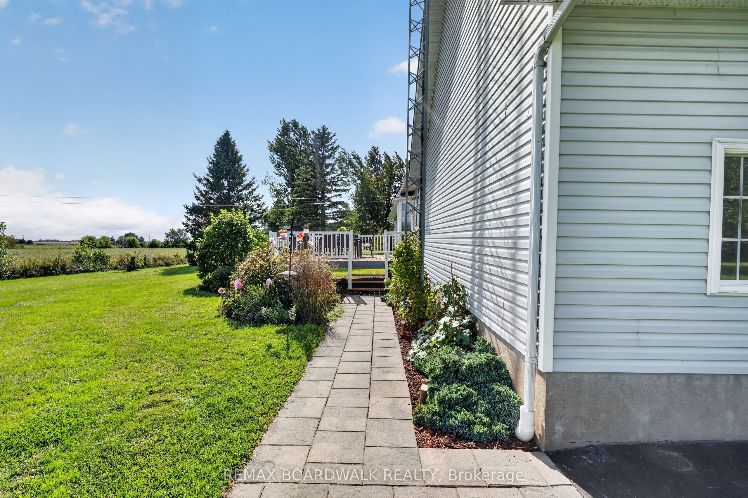 1064 Route 400 Property Photo 28