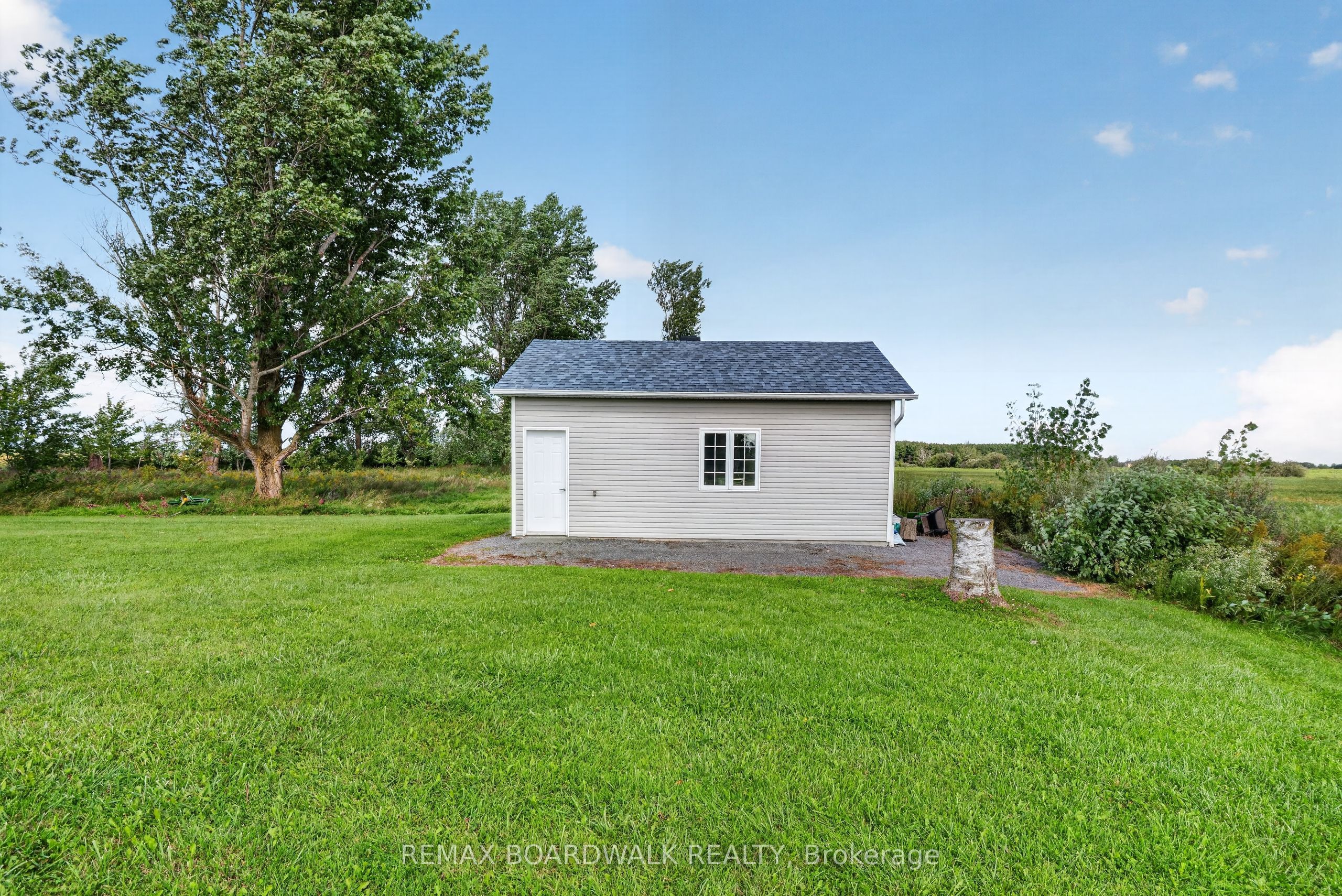 1064 Route 400 Property Photo 32