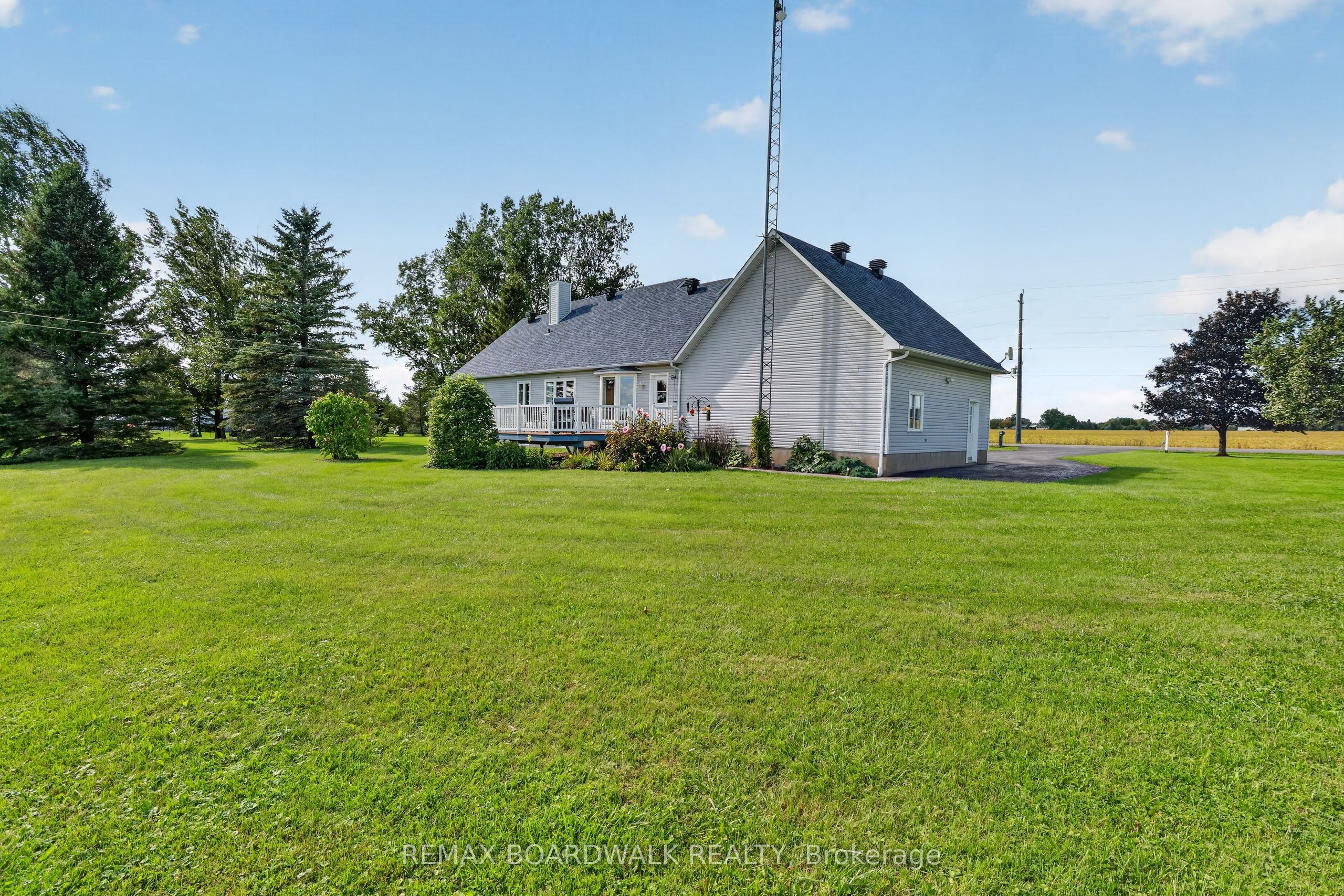 1064 Route 400 Property Photo 33