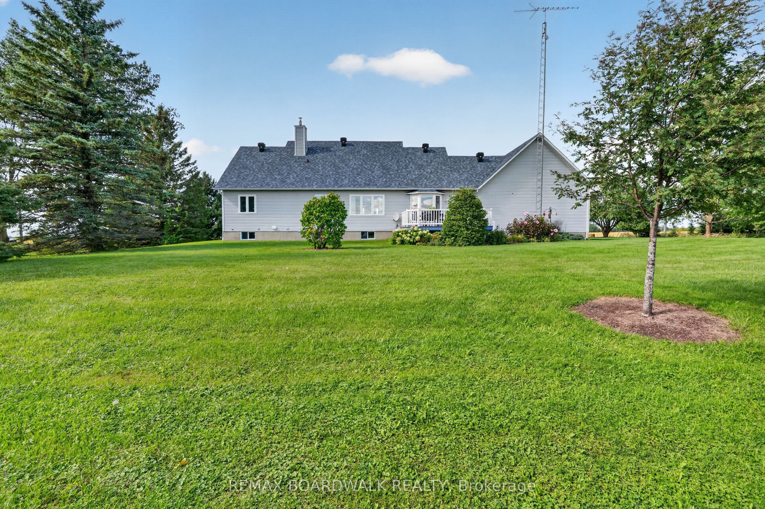 1064 Route 400 Property Photo 34