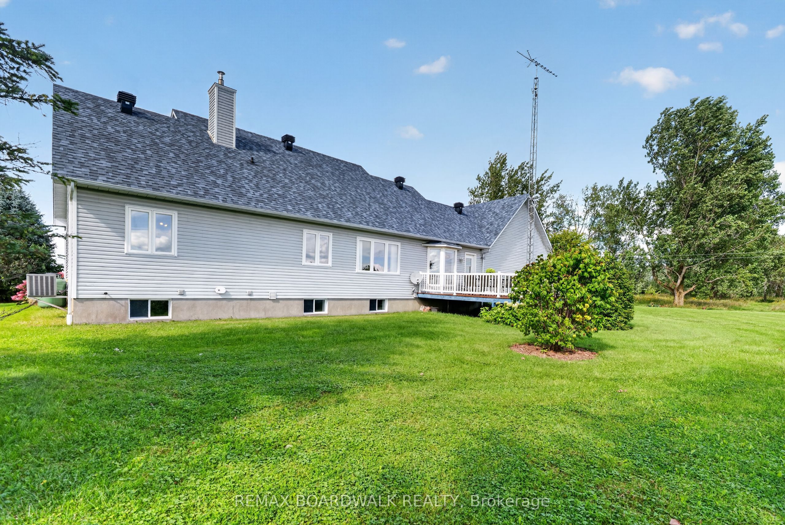 1064 Route 400 Property Photo 35