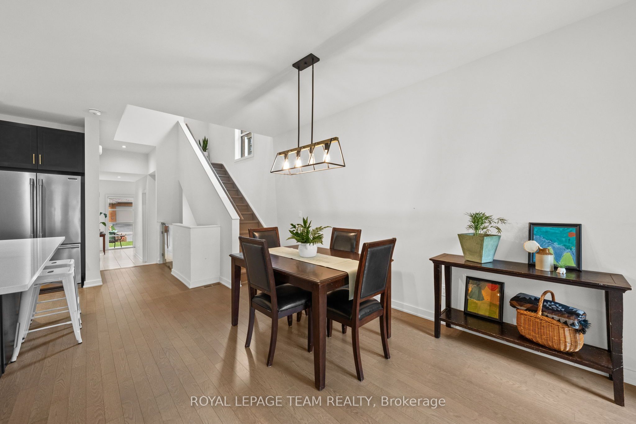 1037 Eider Street Property Photo 13
