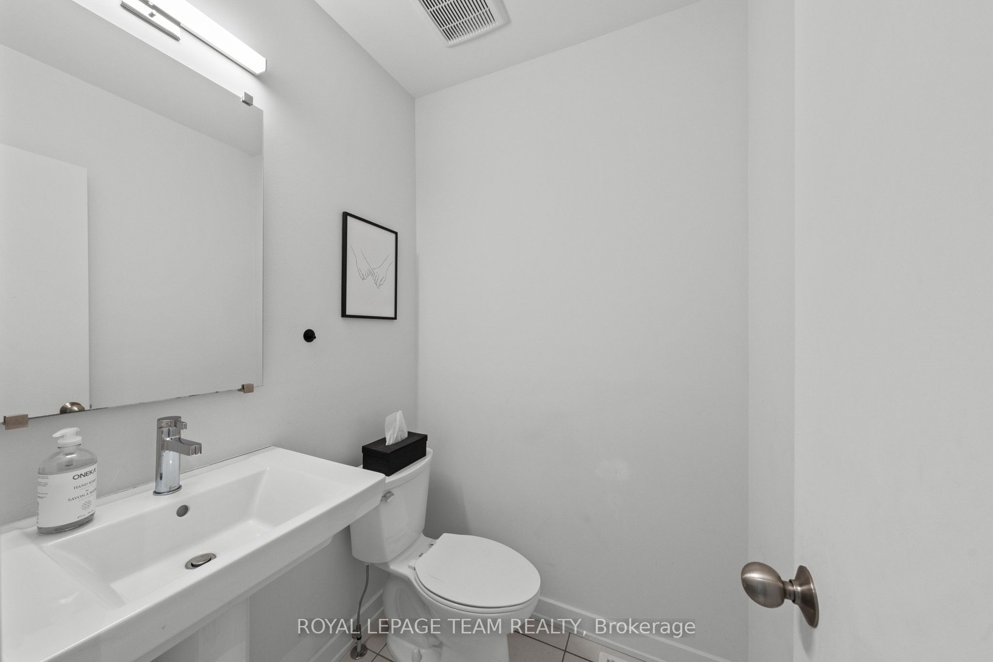 1037 Eider Street Property Photo 20