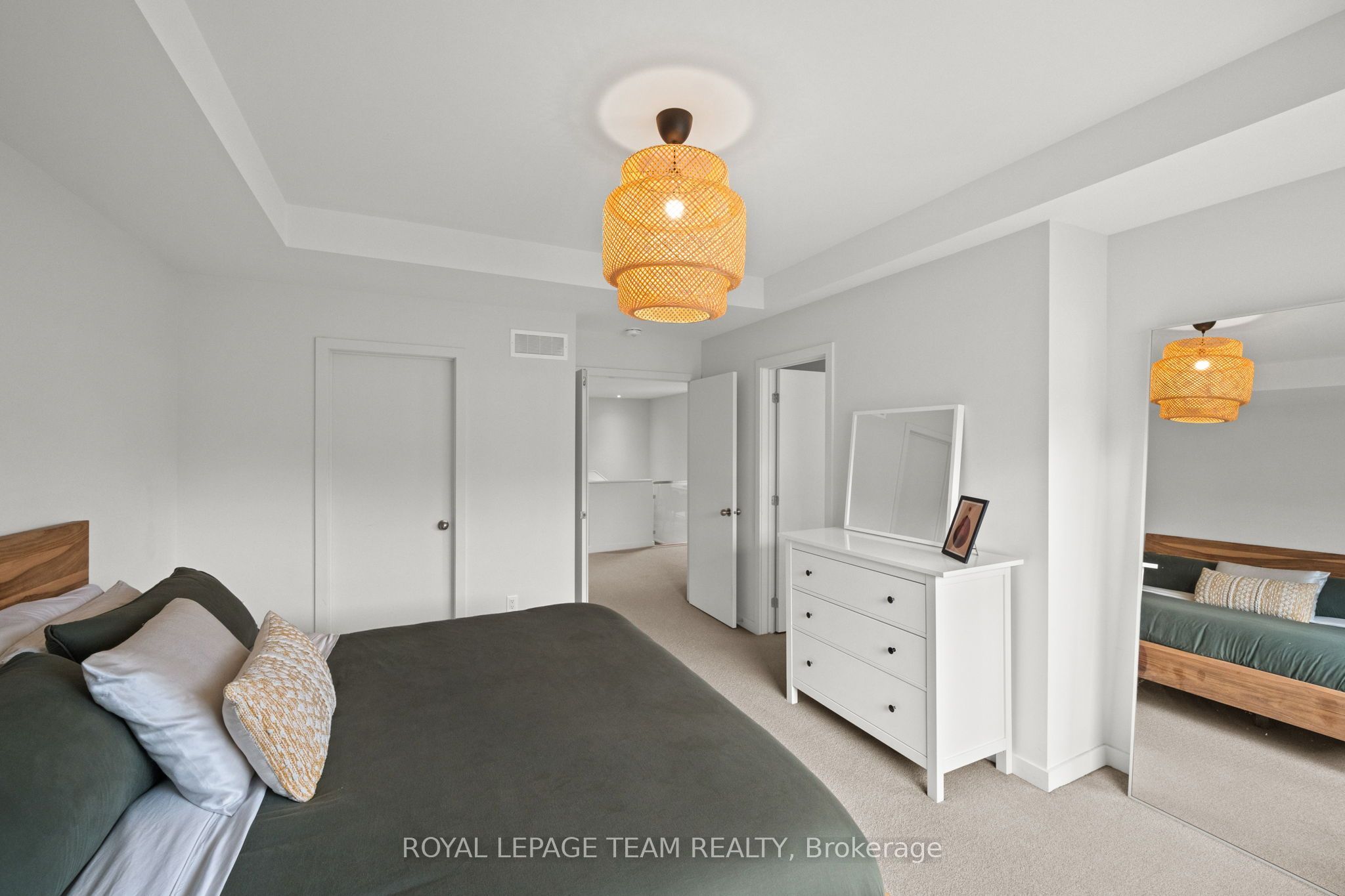 1037 Eider Street Property Photo 28