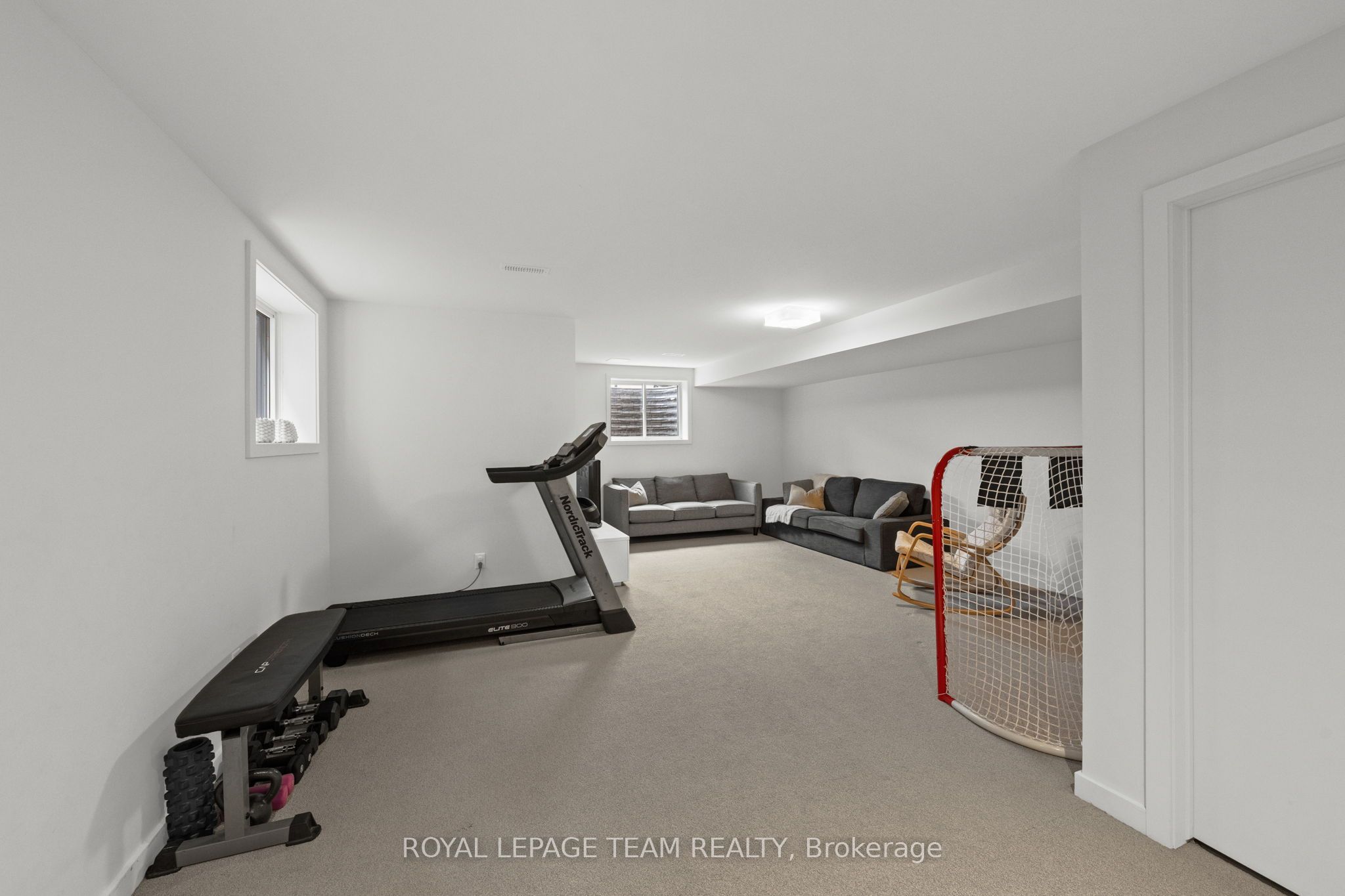 1037 Eider Street Property Photo 43
