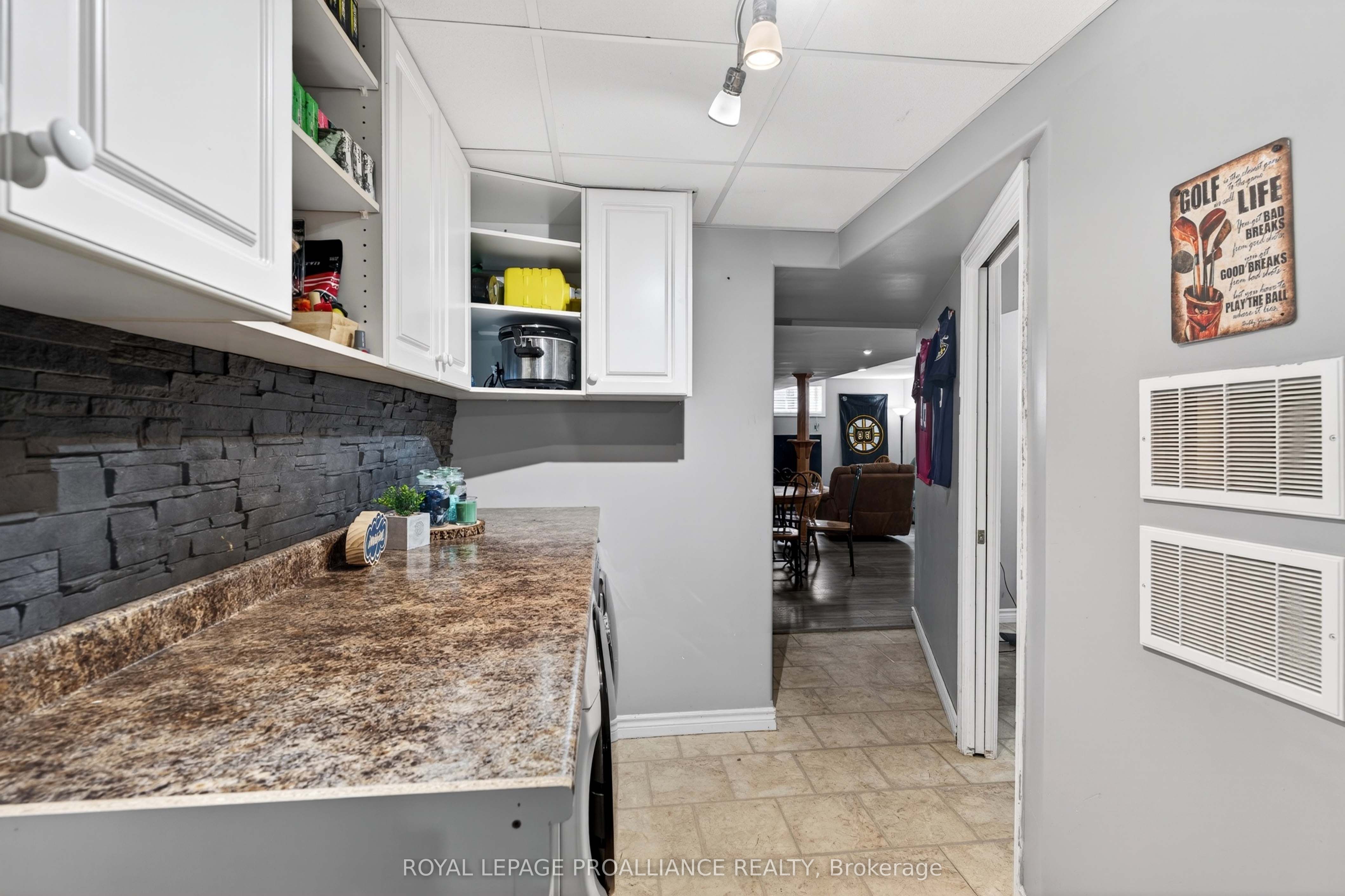 733 Tanner Drive Property Photo 17