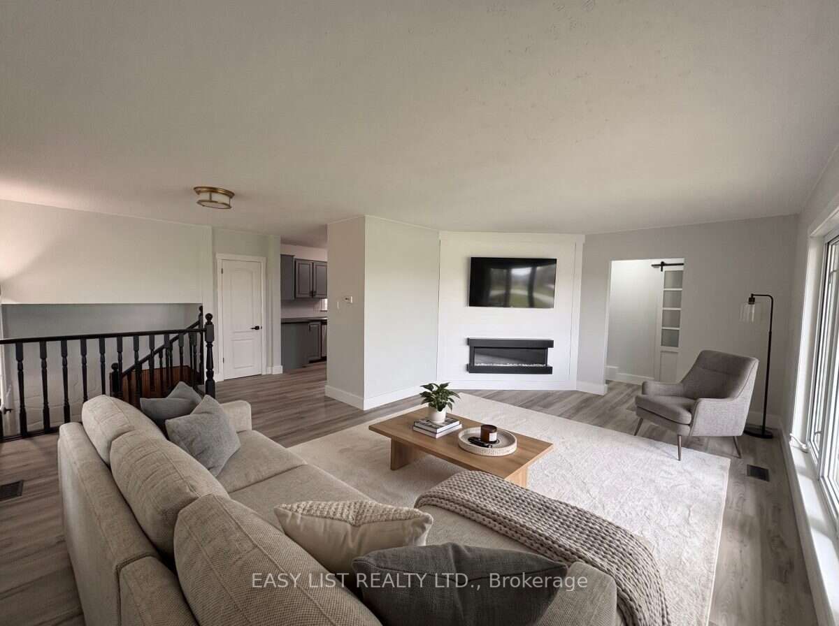 21 Bruce Rd 22 Property Photo 6